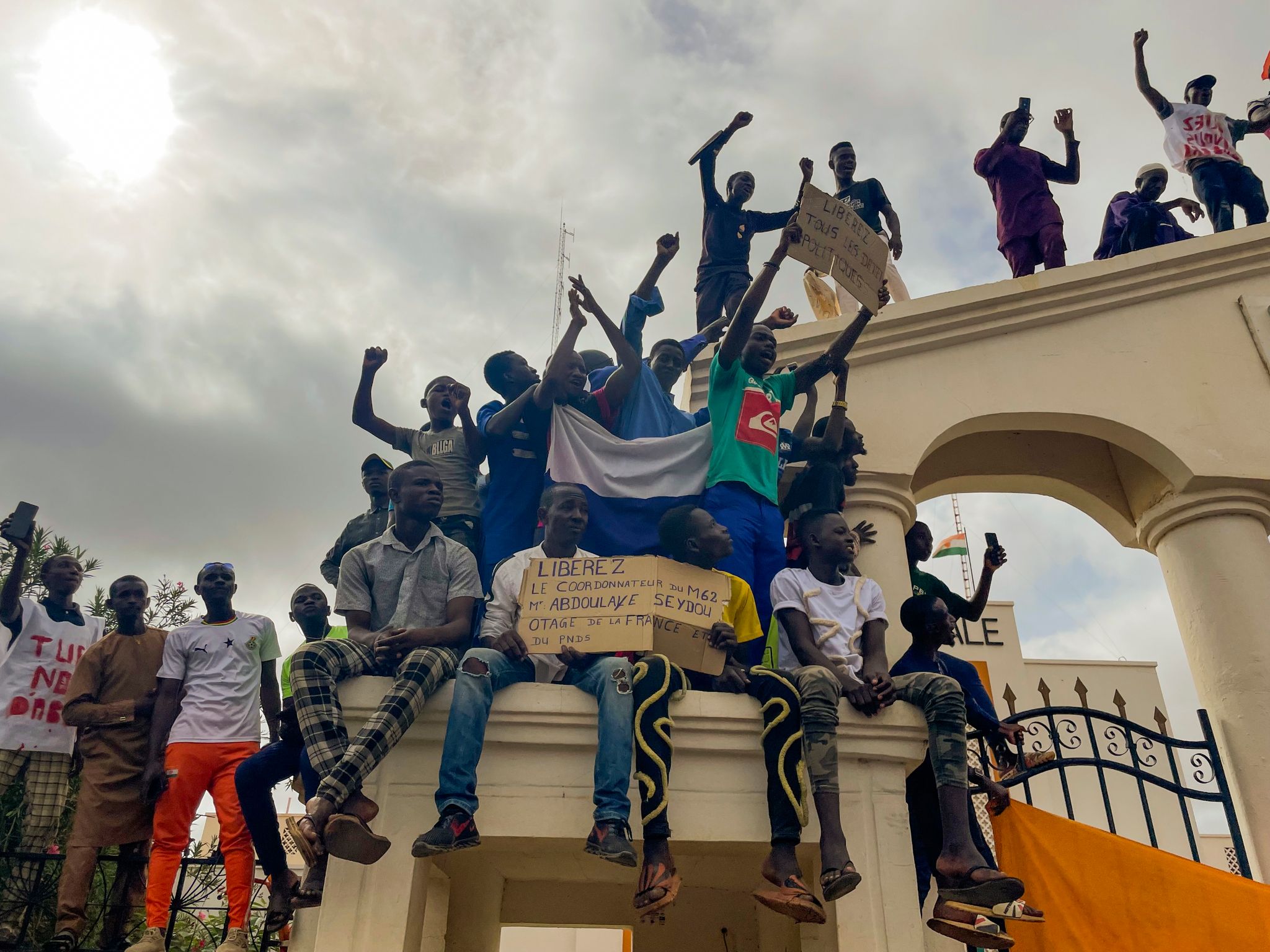 Ex-Minister Und Rebell Im Niger Gründet Widerstandsbewegung