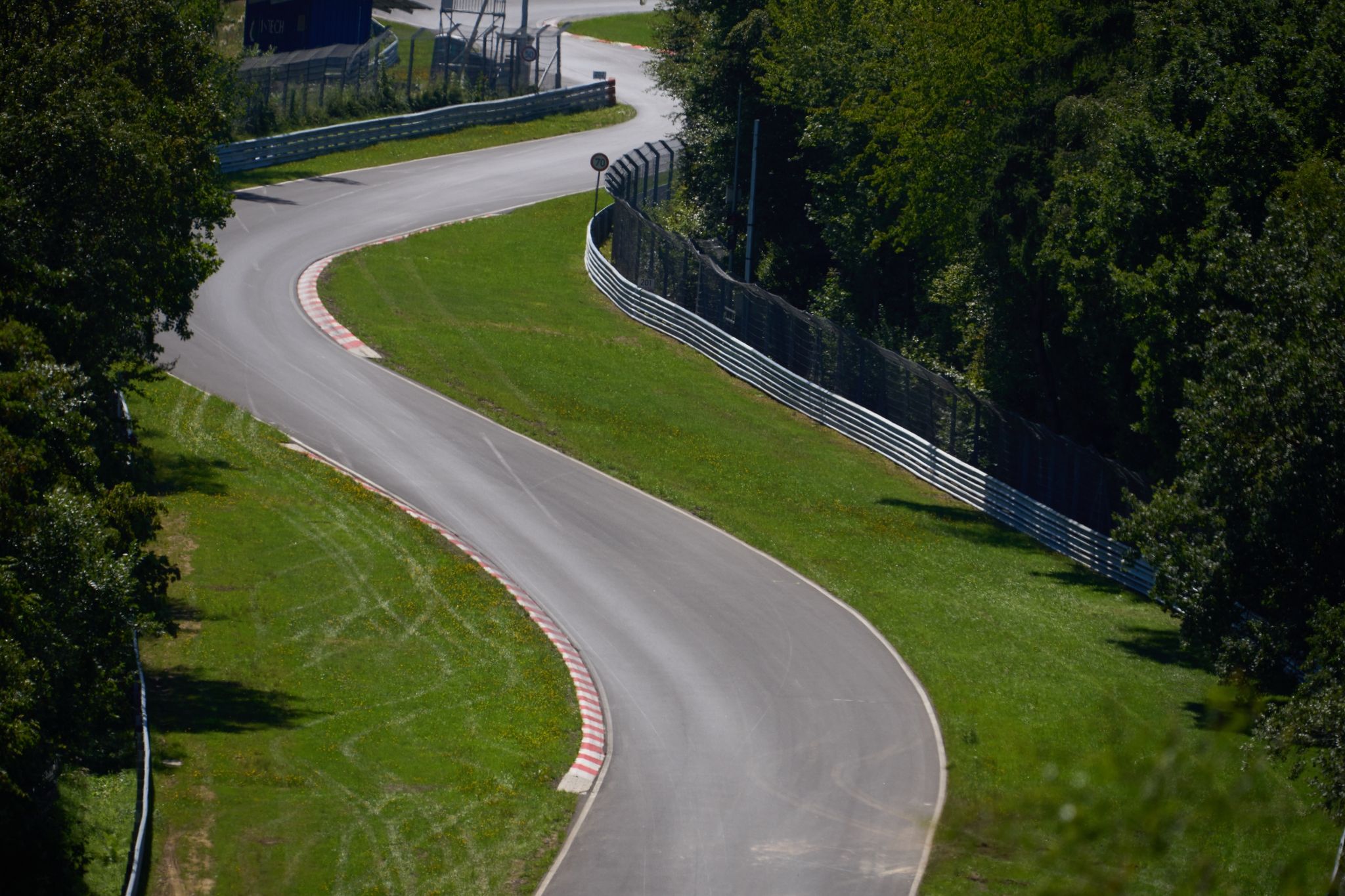 Zwei Tote Bei Gewerblicher Testfahrt Auf Nürburgring