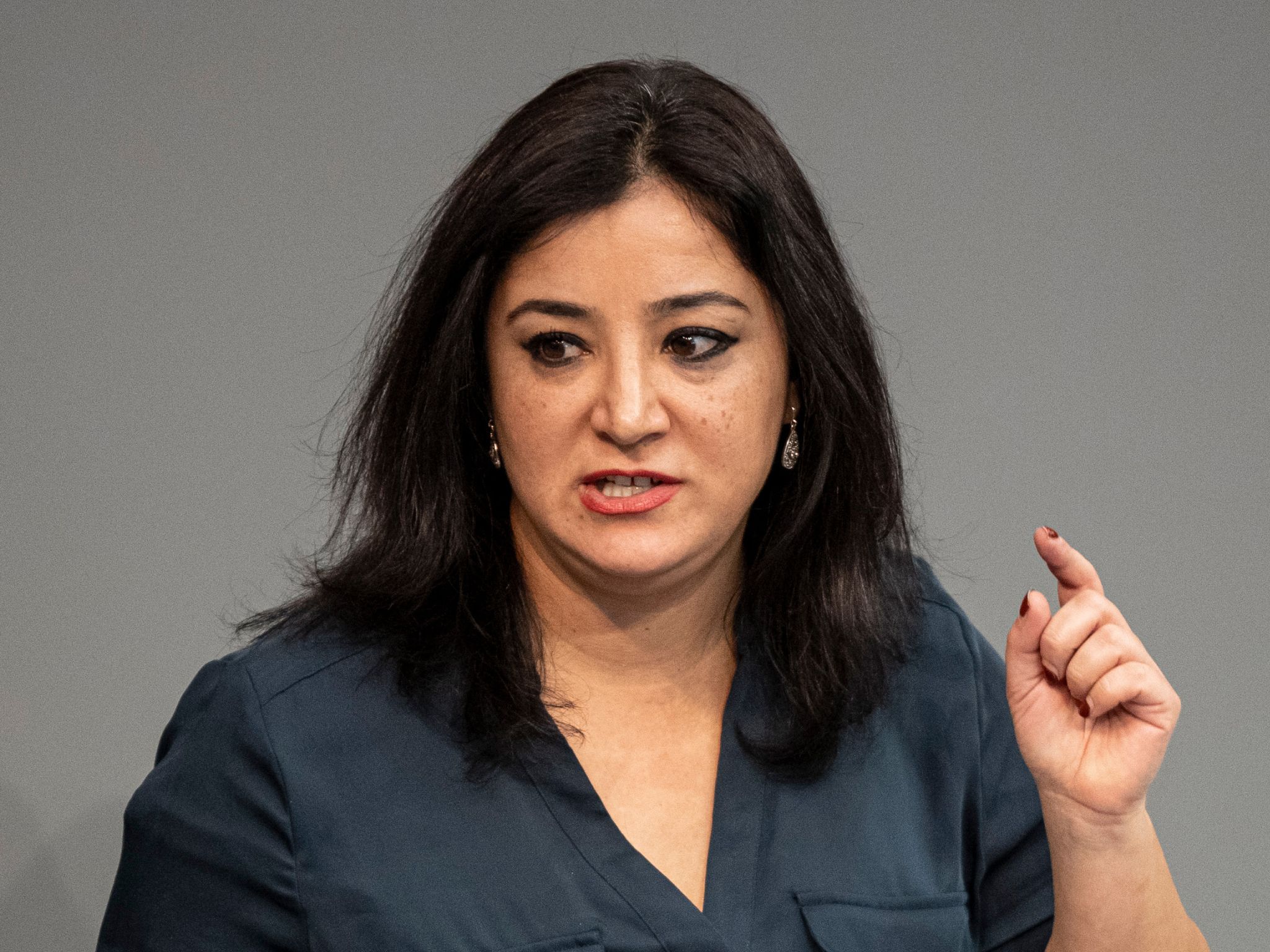 Gökay Akbulut (Die Linke) Im Bundestag.