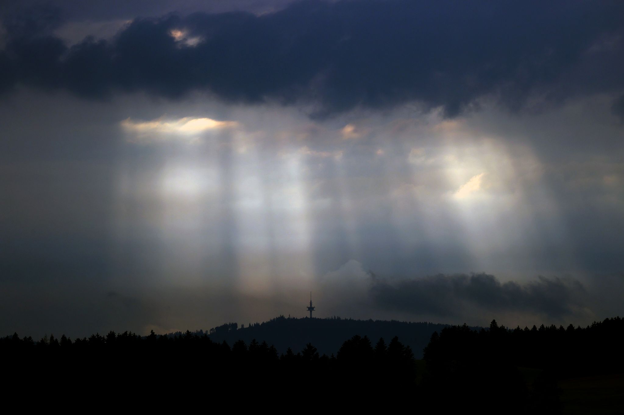 Niedersachsen Und Bremen: Wechselhaftes Wetter Mit Gewittern
