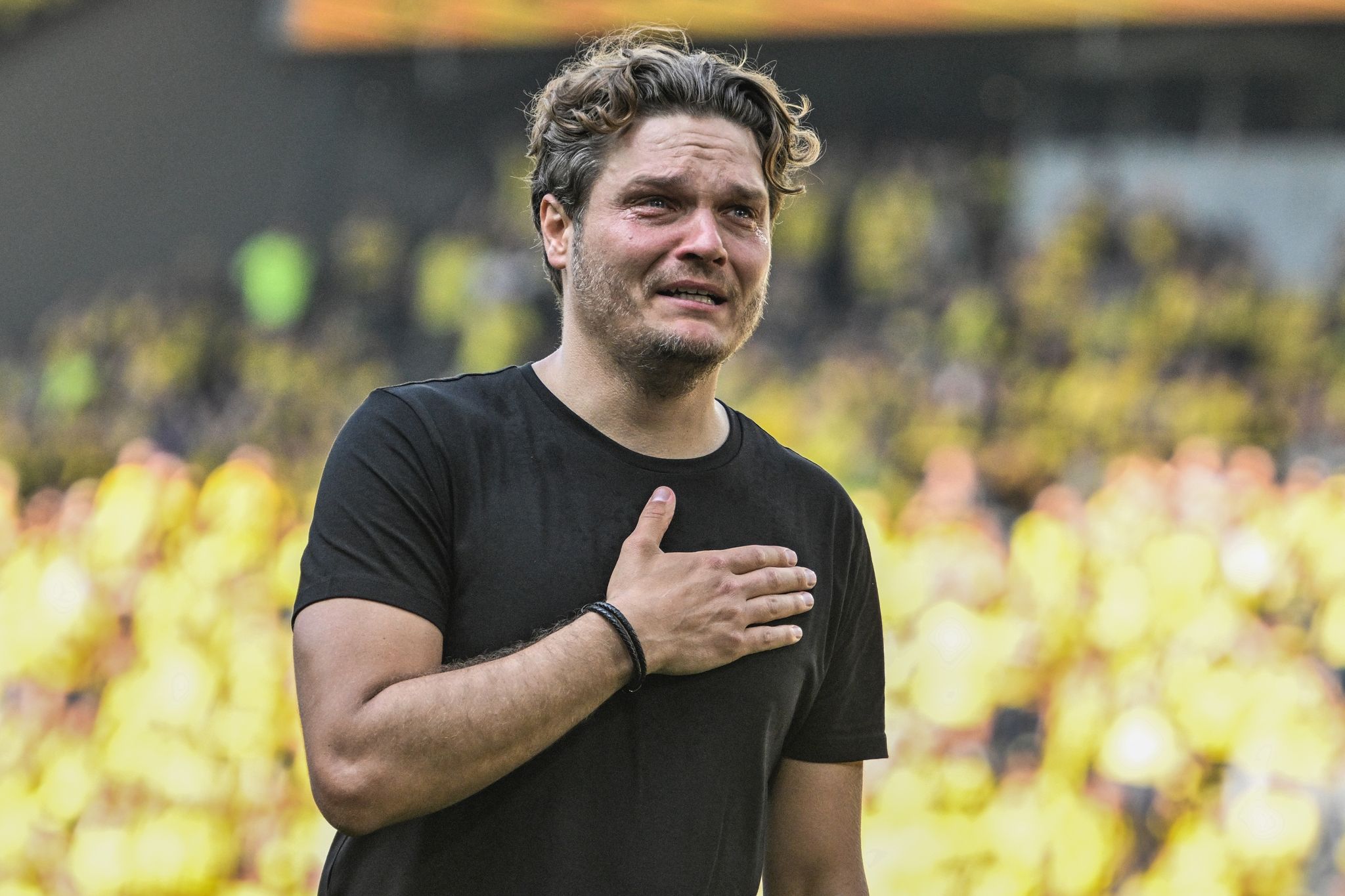 BVB-Trainer Edin Terzic Hofft Auf Eine Erfolgreiche Saison.