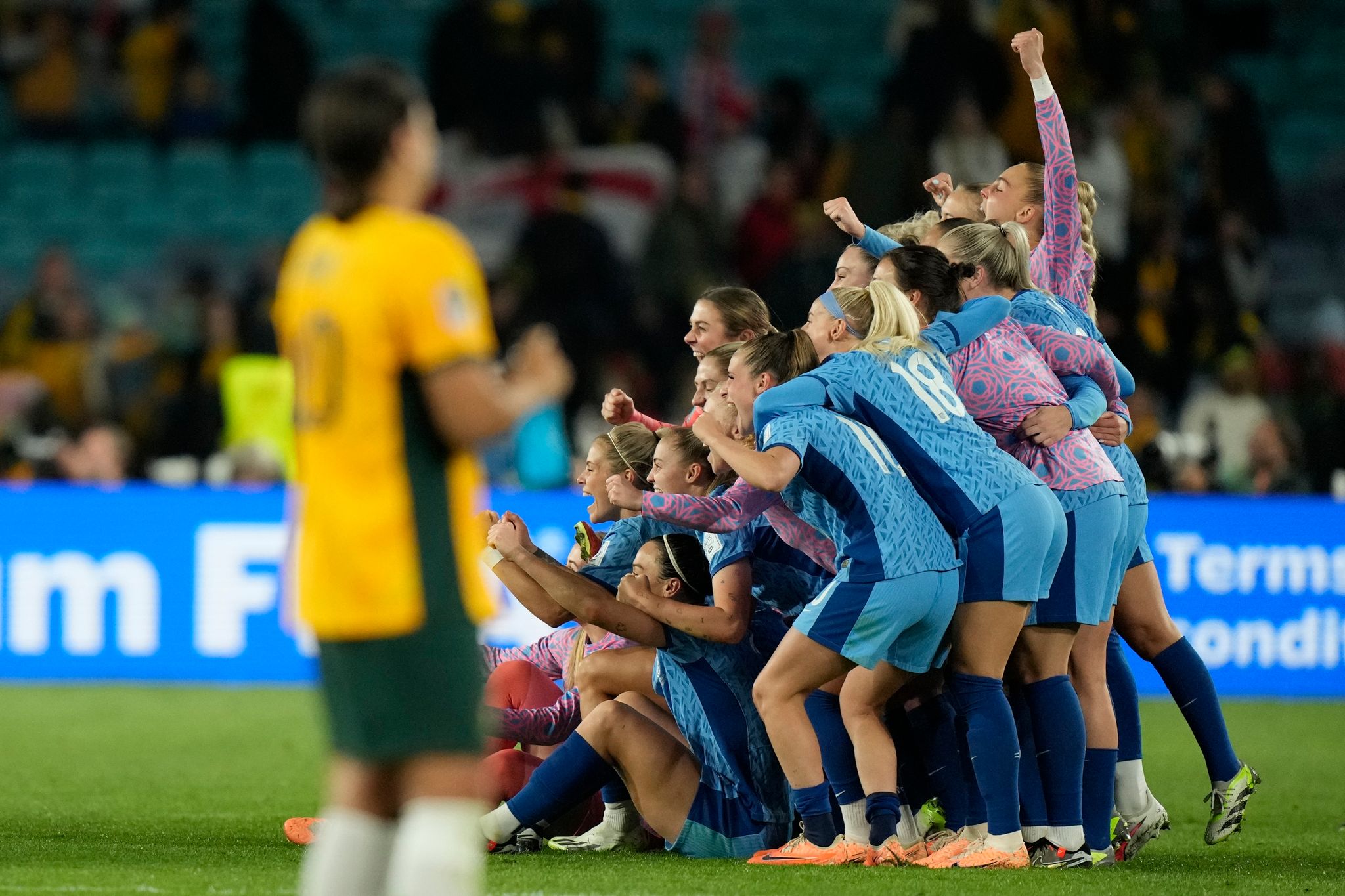 Die Engländerinnen Besiegten Im WM-Halbfinale Australien Mit 3:1.