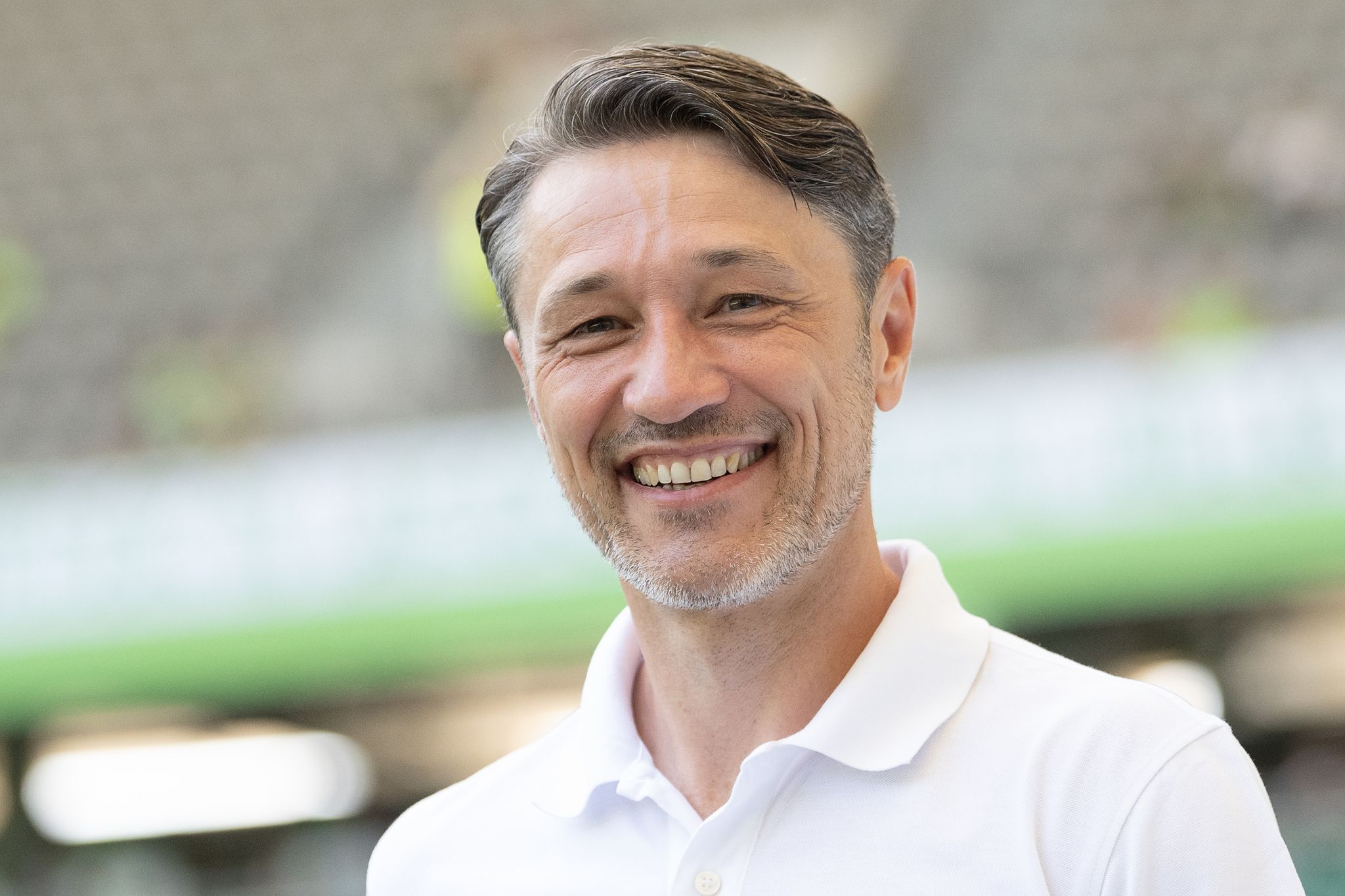 Wolfsburgs Trainer Niko Kovac Ist Vor Dem Spiel Im Stadion.