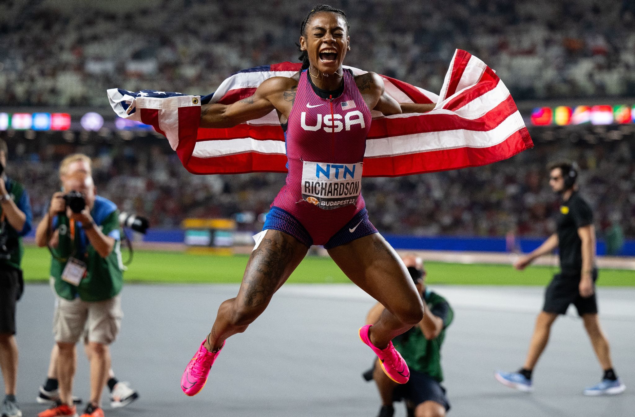 Die US-Amerikanierin Sha'carri Richardson Stellte Alle Konsumentinnen In Den Schatten Und Setzte Sich Die WM-Krone Auf.