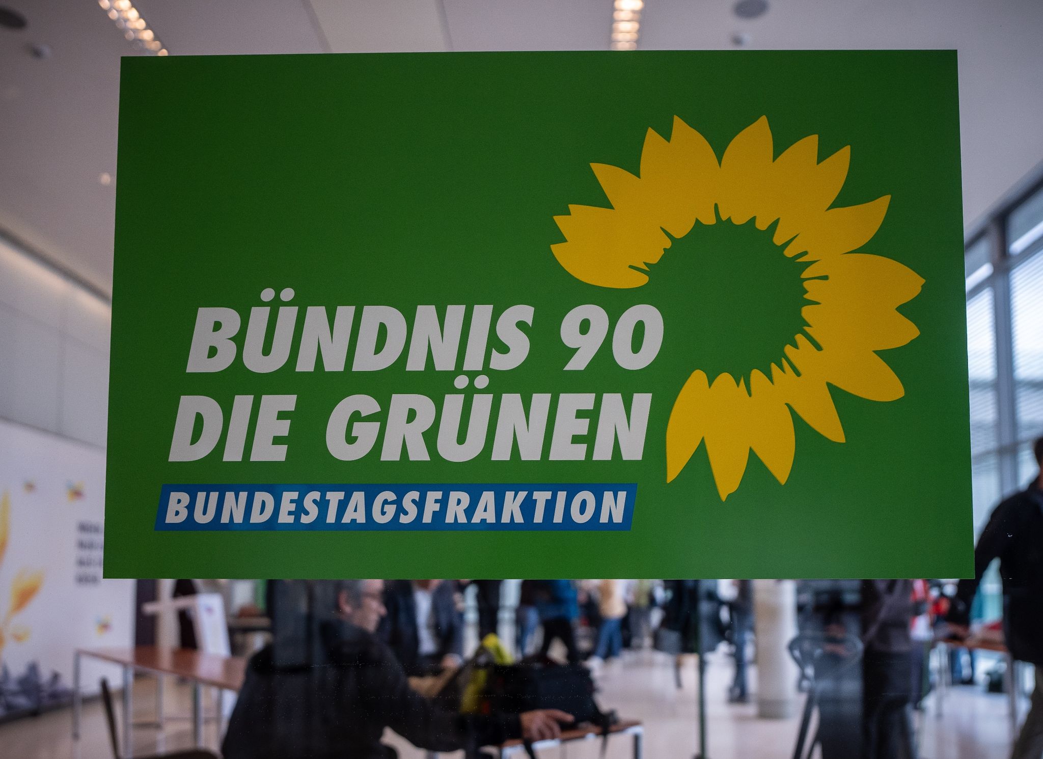 Das Logo Der Fraktion Von Bündnis90/Die Grünen Im Deutschen Bundestag.