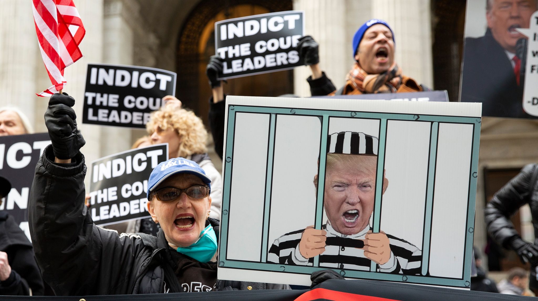 Trump Bringt Die USA Einmal Mehr An Die Grenze Des Vorstellbaren. Am Donnerstag Soll Der Ex-Präsident In Einem Gefängnis In Atlanta Vorstellig Werden, Wegen Der Jüngsten Anklage Gegen Ihn Im Bundesstaat Georgia.