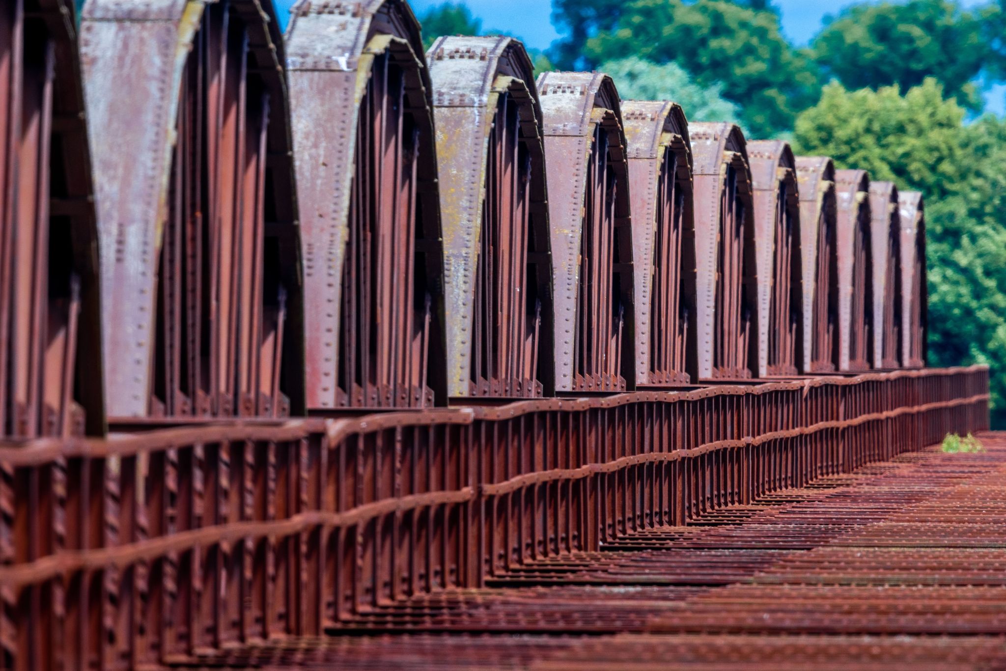 Skywalk Auf Historischer Bahnbrücke Eröffnet