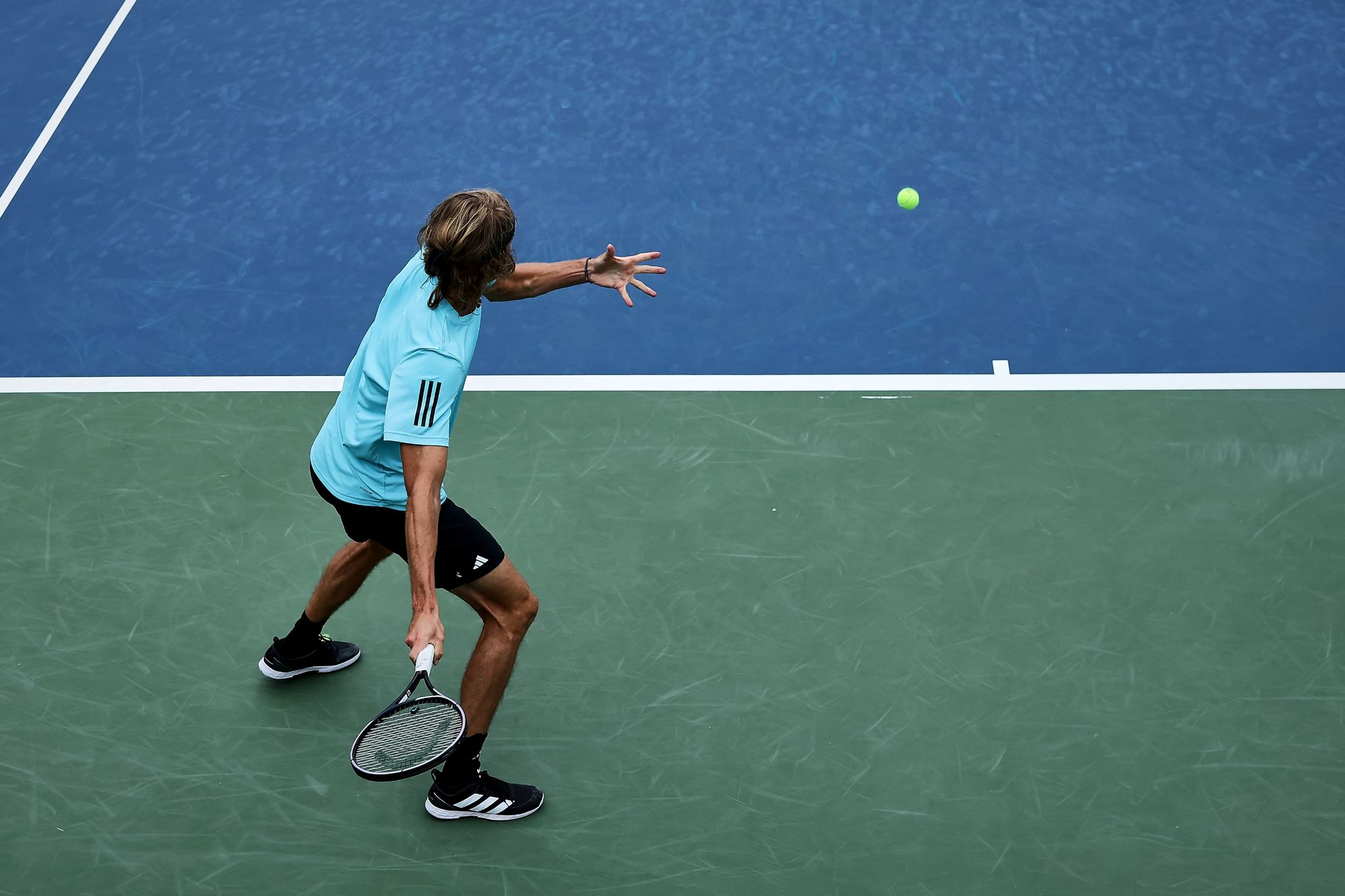 Alexander Zverev Aus Deutschland In Aktion.
