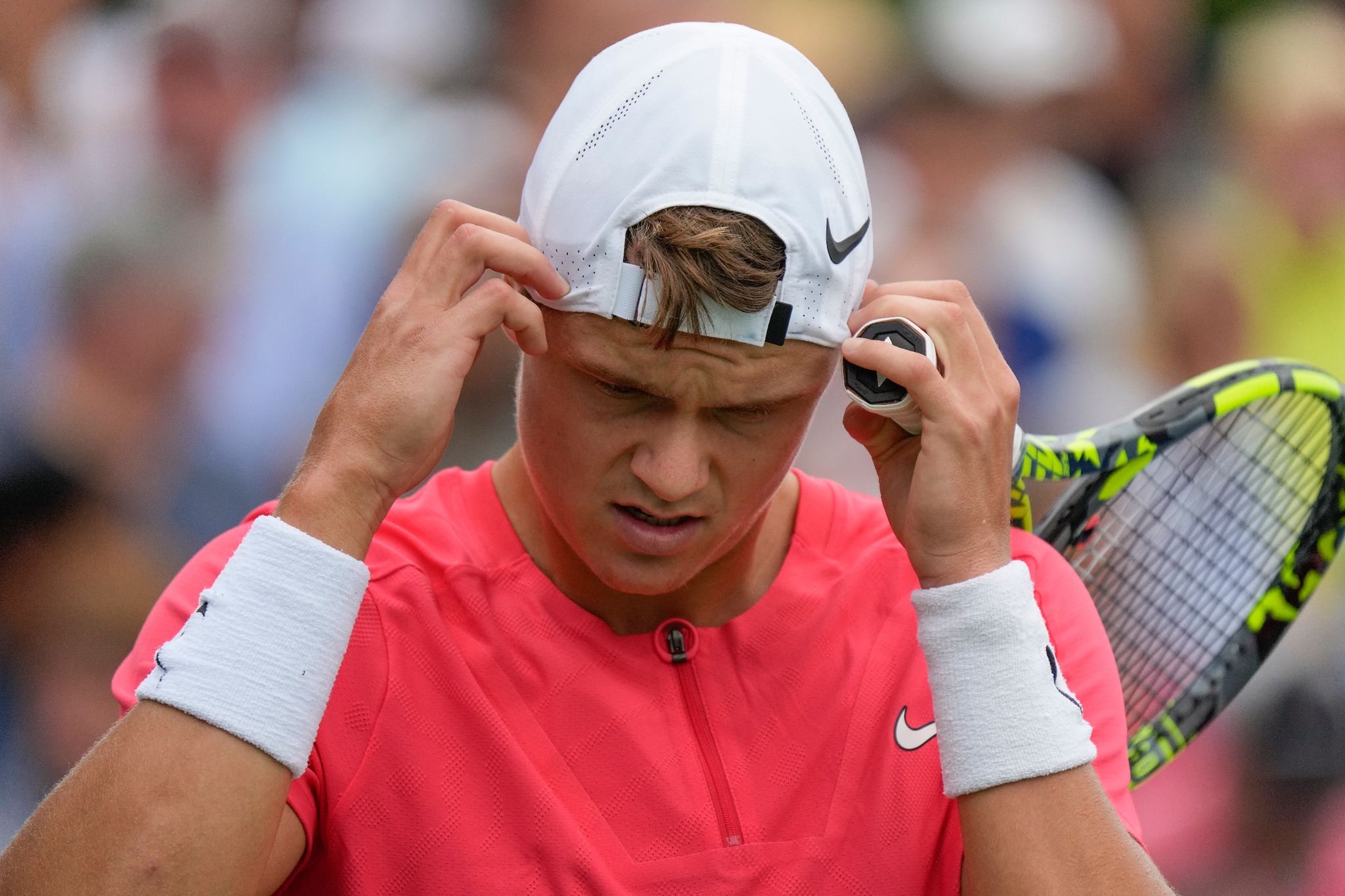 Der Däne Holger Rune Hat überraschend Sein Erstrundenmatch Bei Den US Open Verloren.