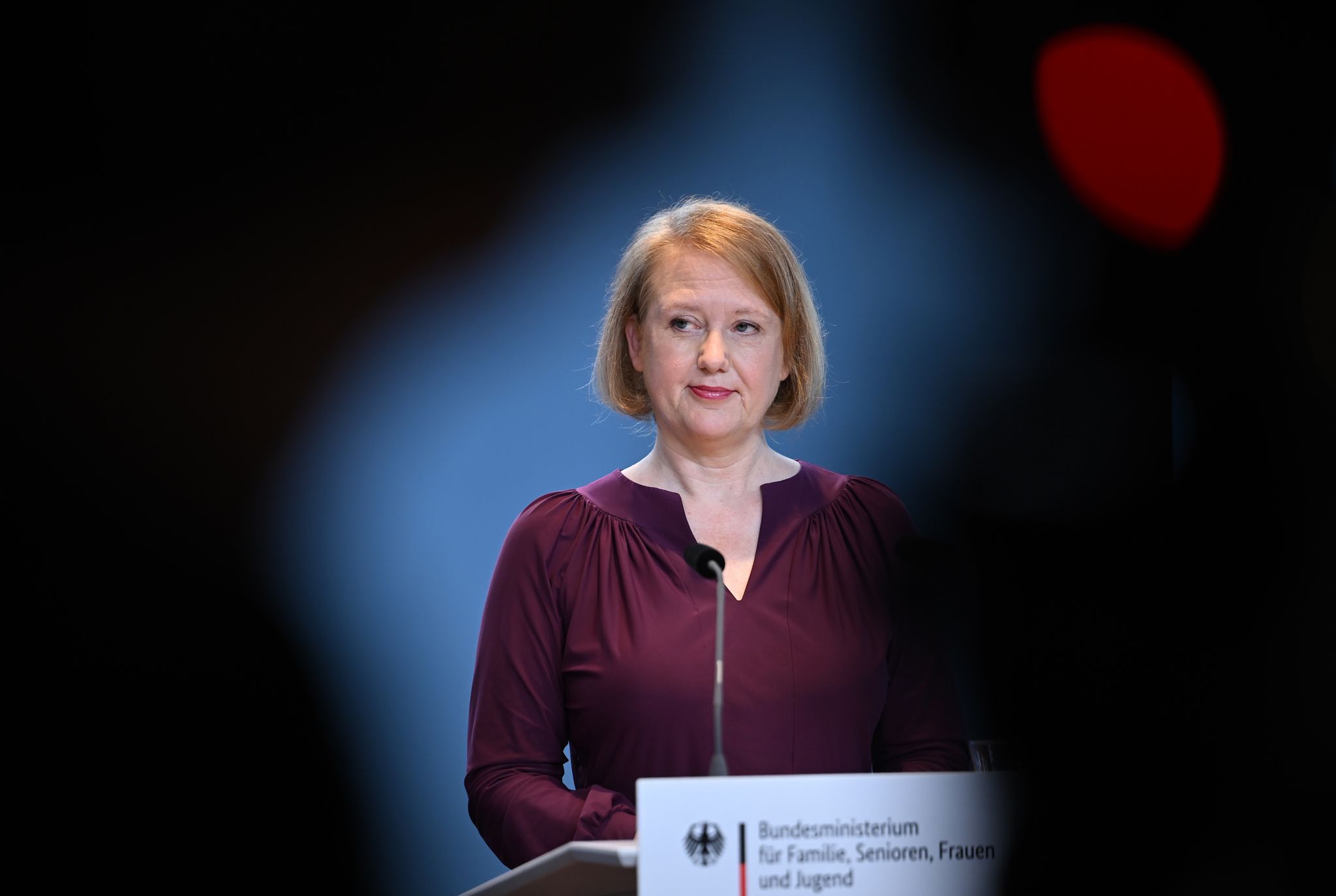 Bundesfamilienministerin Lisa Paus (Bündnis 90/Die Grünen) Wollte Zuerst 12 Milliarden Euro Pro Jahr Für Die Kindergrundsicherung.