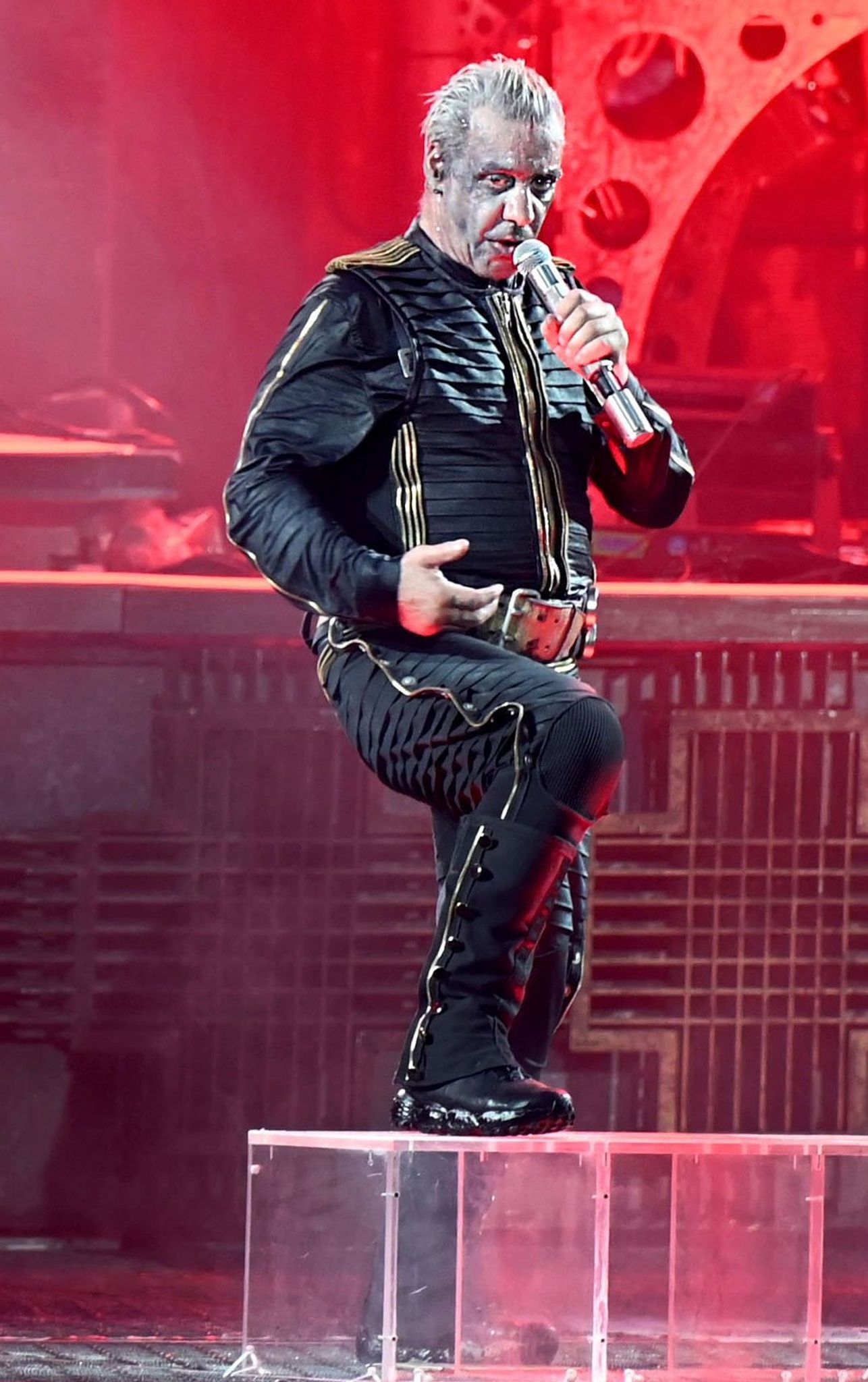 Die Ermittlungen Gegen Den Rammstein-Sänger Till Lindemann Sind Eingestellt Worden.