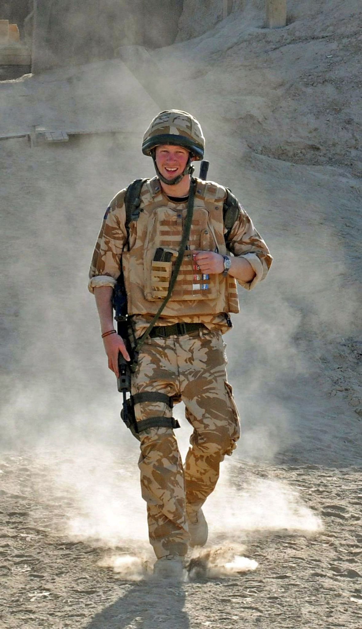Prinz Harry 2008 Als Soldat In Afghanistan.