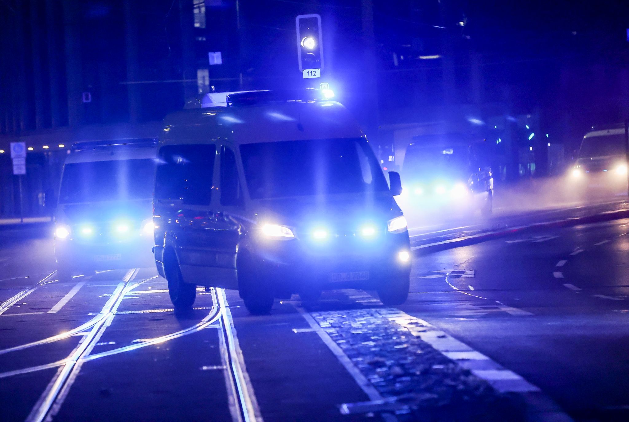 Die Polizei Sichert Einen Einsatzort.