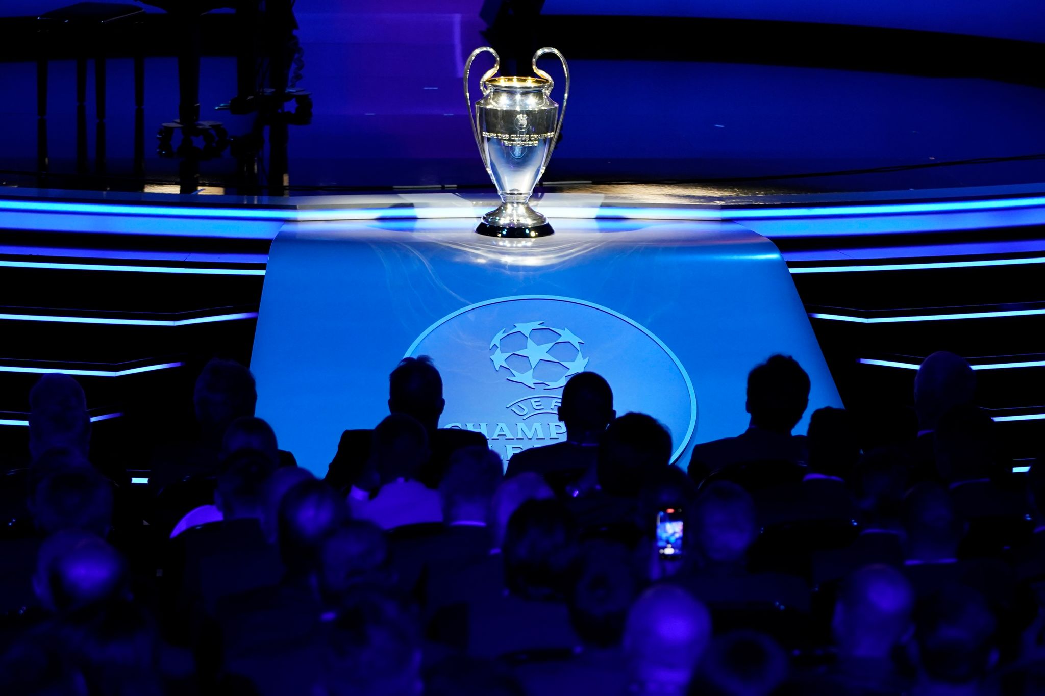 Die Gegner Der Deutschen Teams In Der Champions-League-Gruppenphase Stehen Fest.
