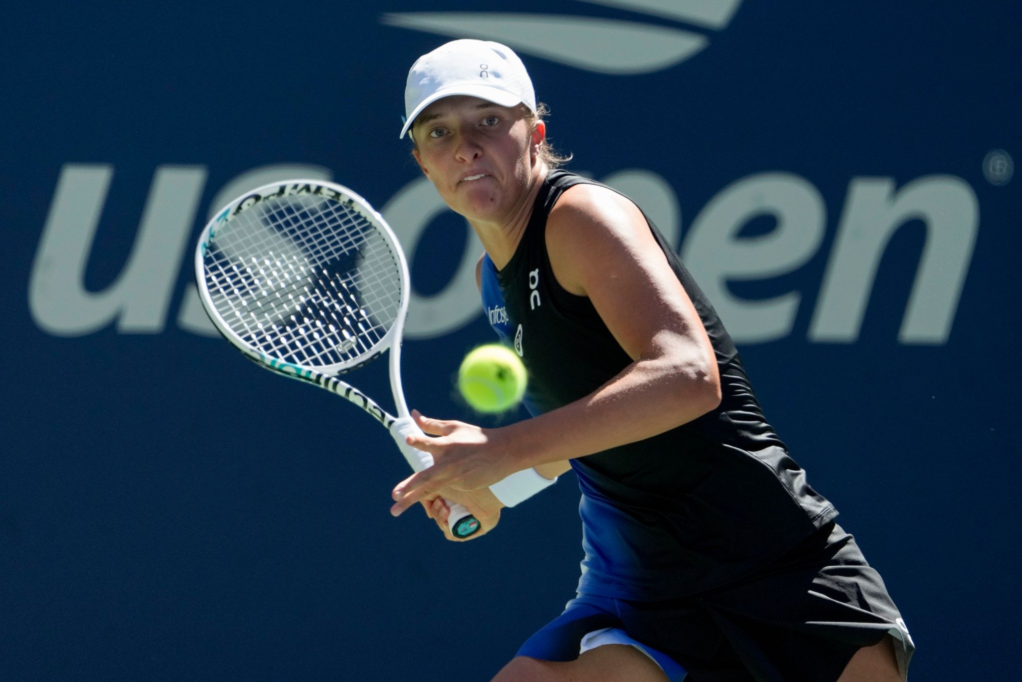 Swiatek Bei US Open In Titelform – Wozniacki Weiter