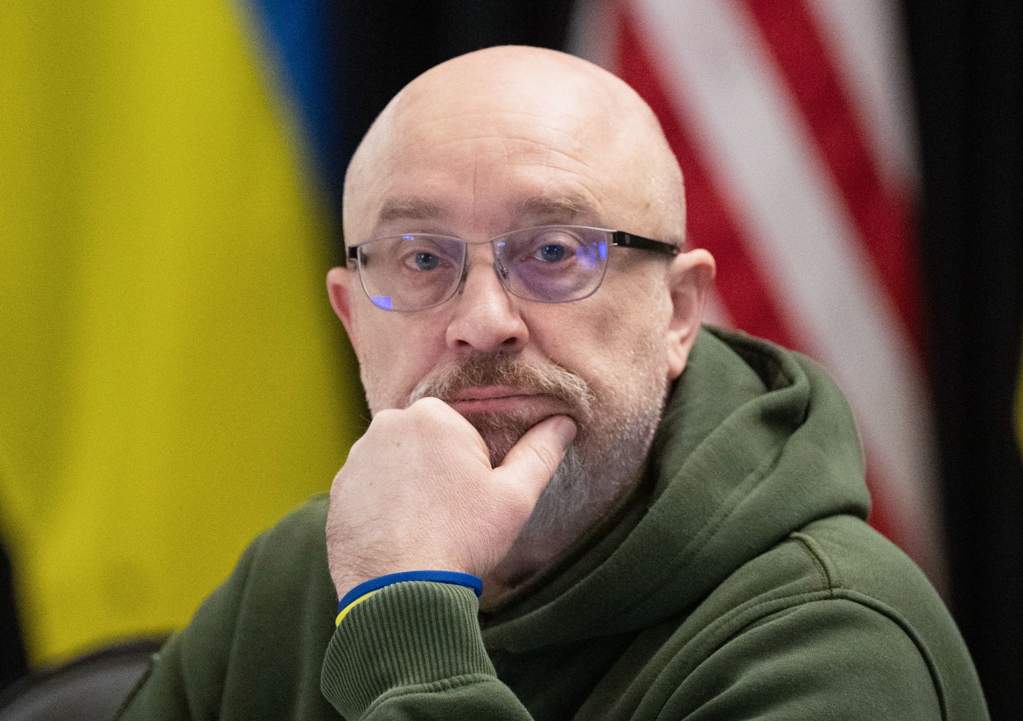 Der Ukrainische Verteidigungsminister Olexij Resnikow Muss Gehen.