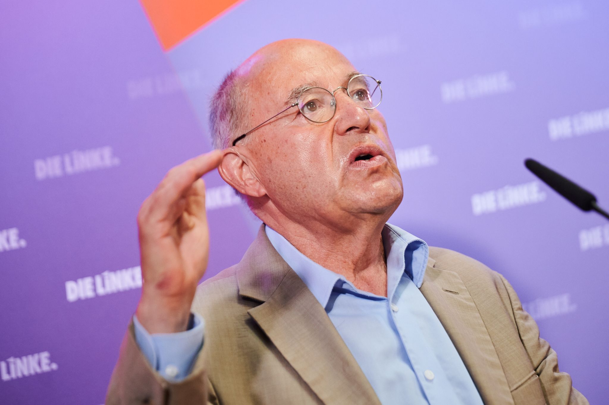 Gysi Legt Amt Als Außenpolitischer Sprecher Nieder