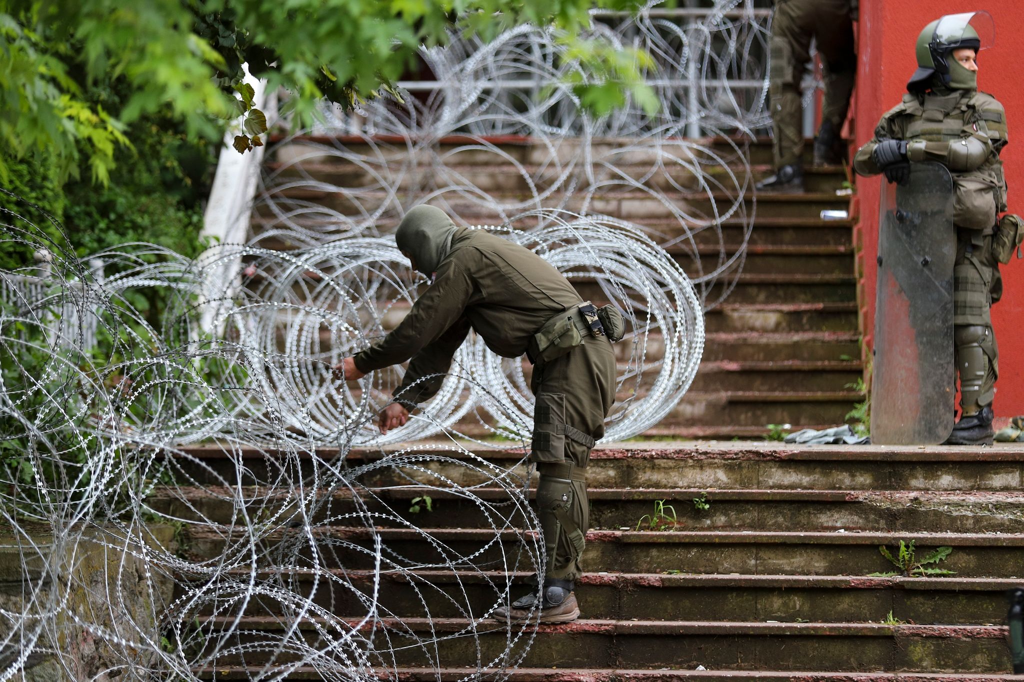 Die KFOR War 1999 Nach Einer Nato-Intervention Gegen Serbien Ins Kosovo Eingerückt.
