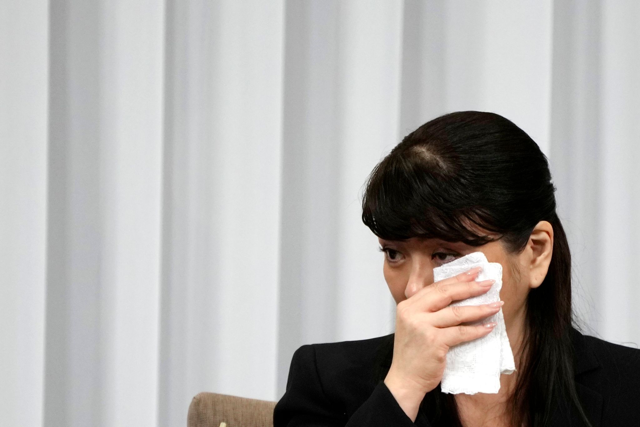 Julie Keiko Fujishima, Scheidende Präsidentin Des Unterhaltungsunternehmens Johnny & Associates Inc. Während Der Pressekonferenz.