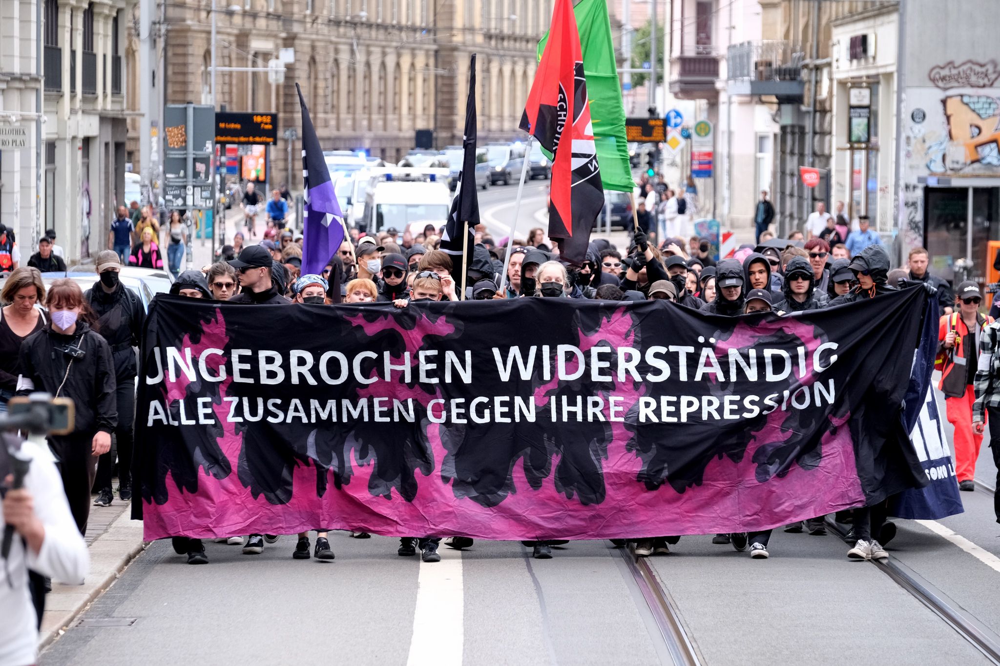 Nach Dem «Tag X» In Leipzig Gibt Es Hunderte Ermittlungsverfahren - Unter Anderem Gegen Jugendliche.