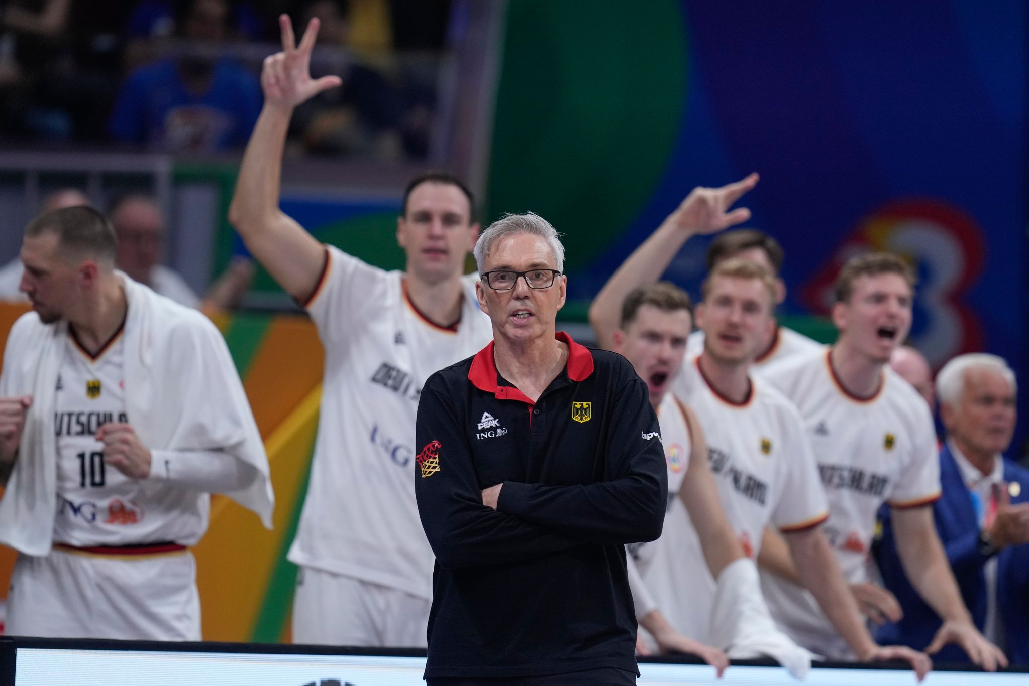 Mit Bundestrainer Gordon Herbert Kam Der Erfolg Zur Deutschen Basketball-Nationalmannschaft.