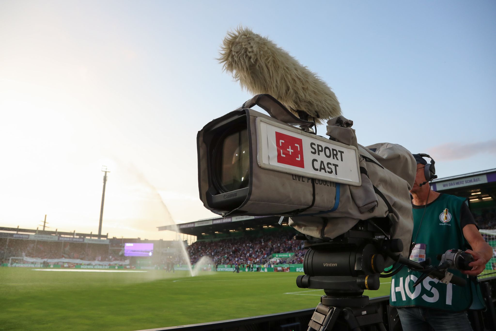 In Dieser Saison Gelten Neue TV-Verträge Für Die Frauen-Bundesliga.