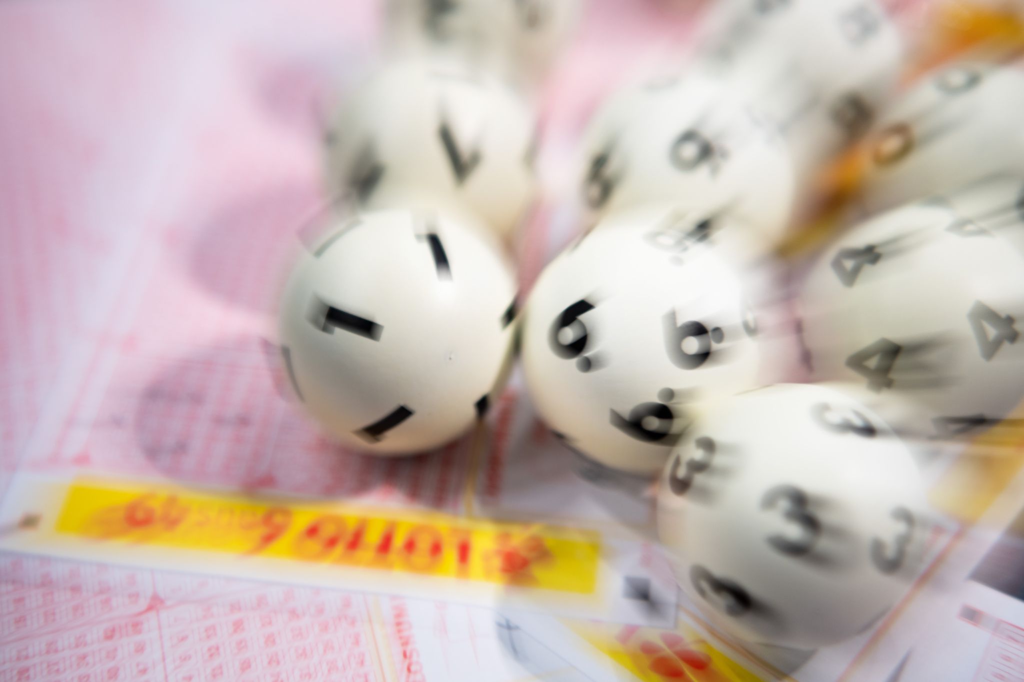 Glückspilz Knackt Jackpot: Millionen Im Spiel 77 Gewonnen