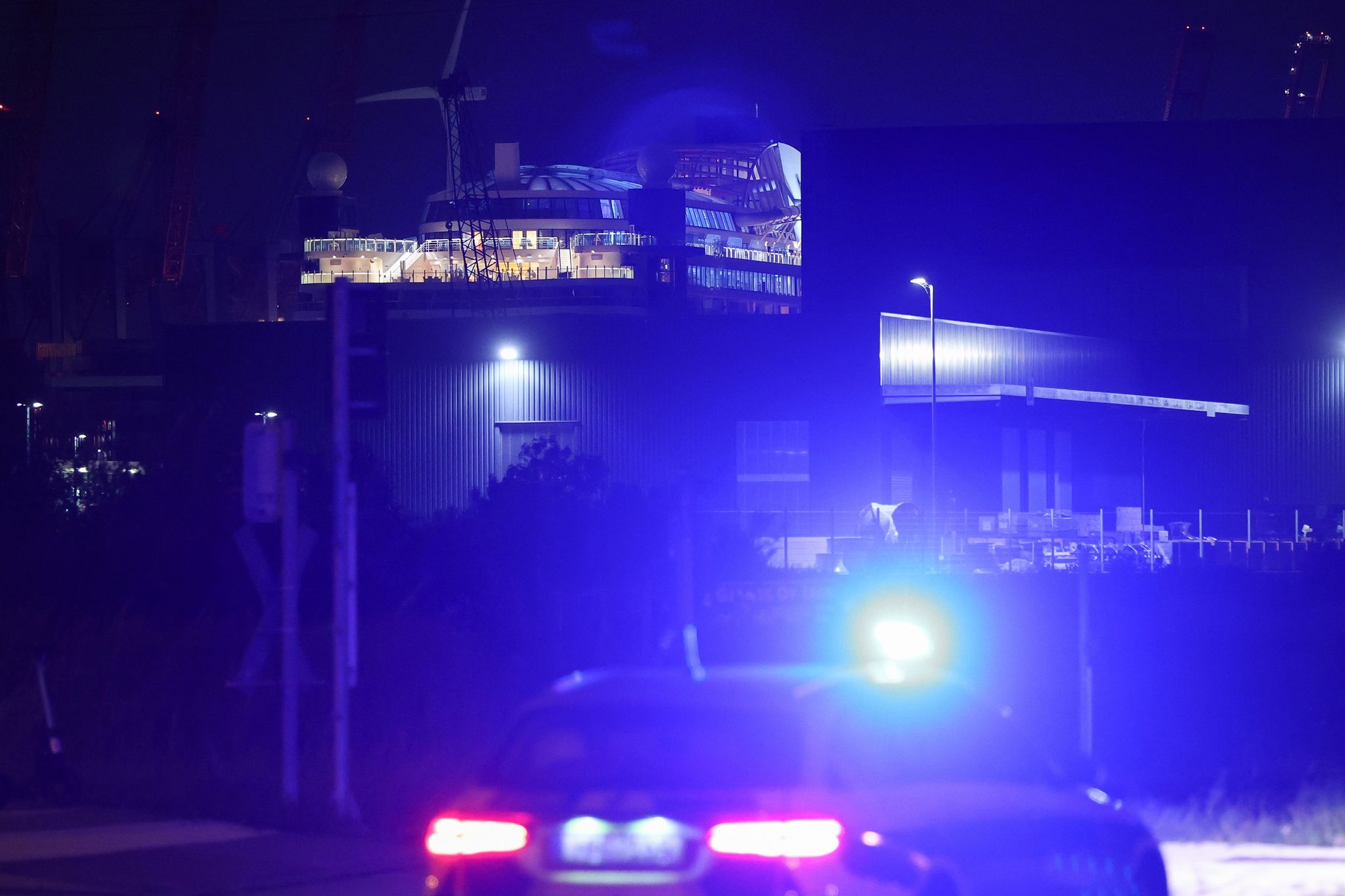 Eine 1000-Pfund-Bombe Englischer Bauart Aus Dem Zweiten Weltkrieg Ist Bei Baggerarbeiten Im Hamburger Hafen Gefunden Worden.