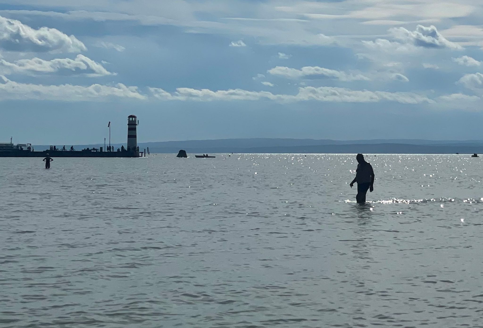 Donauwasser Soll Den Neusiedler See In Österreich Retten.
