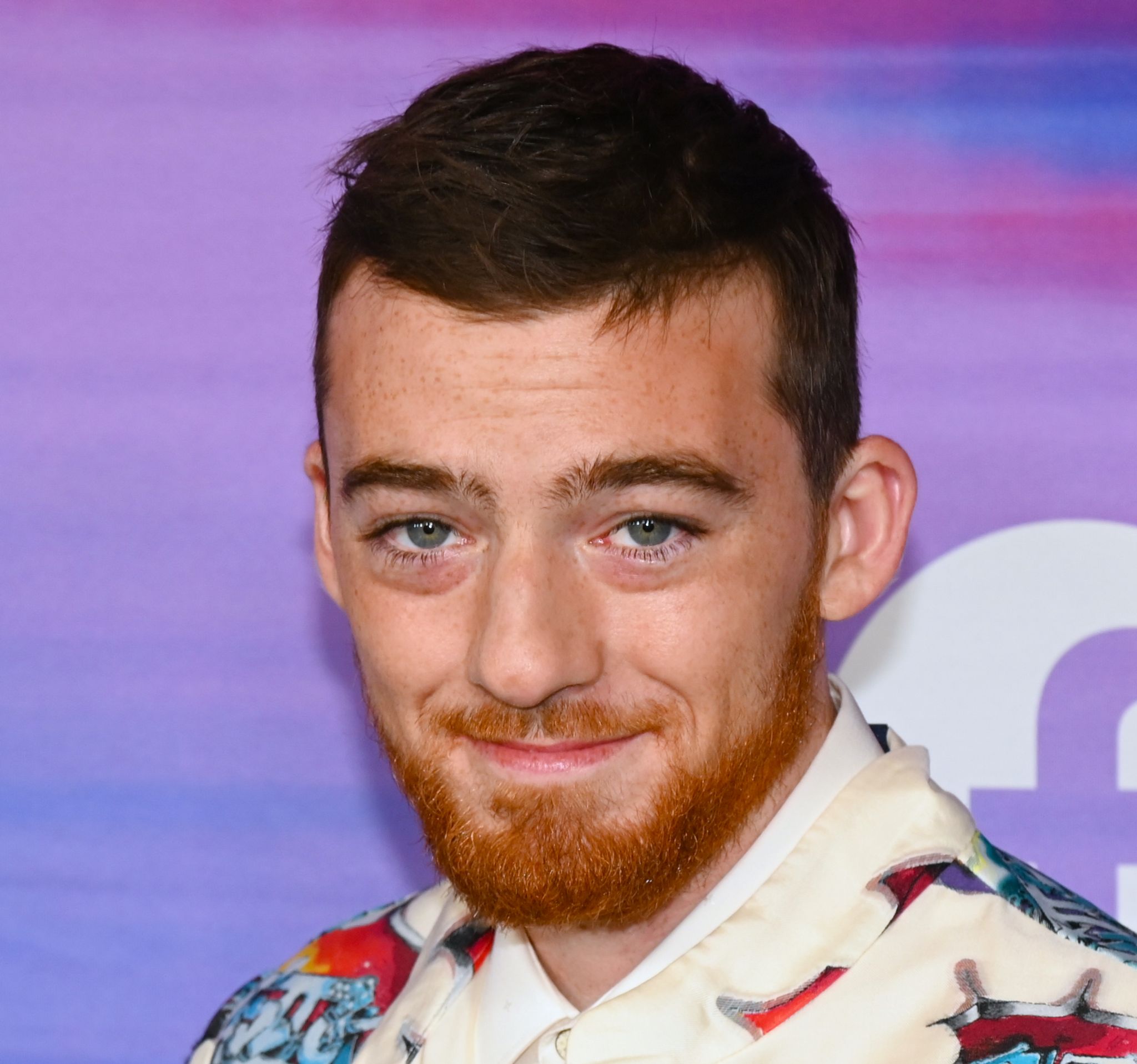 Der Ende Juli Tot Aufgefundene US-Schauspieler Angus Cloud Ist Laut Gerichtsmedizinern An Einer Versehentlichen Überdosis Von Drogen Und Medikamenten Gestorben.
)