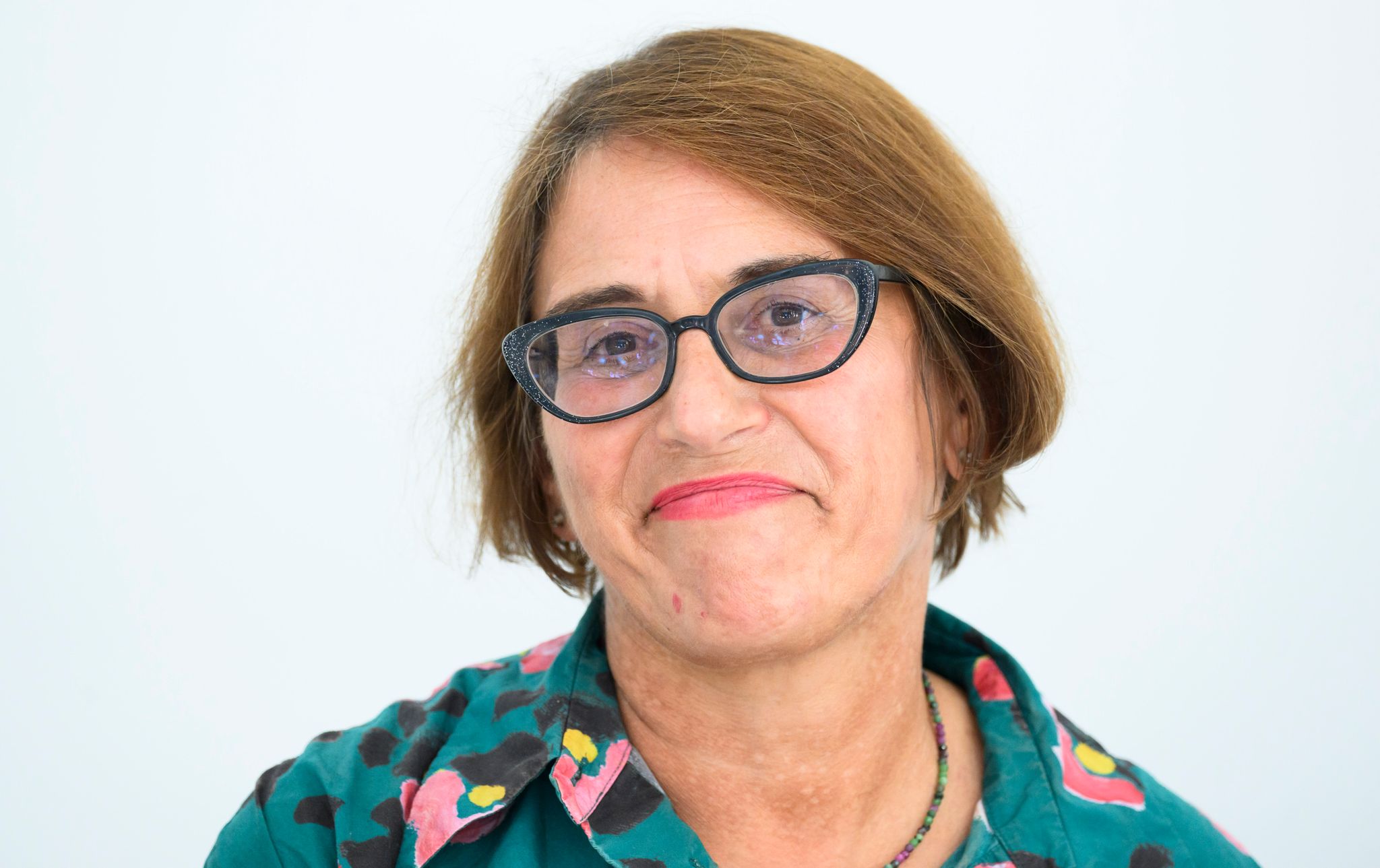 Laura Berman, Intendantin Staatsoper, Spricht Bei Einer Pressekonferenz.