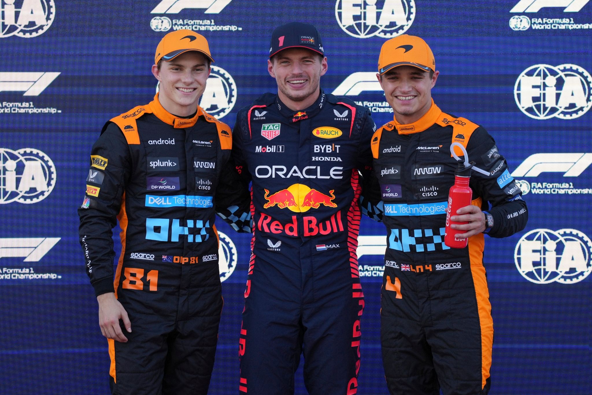 Max Verstappen (M) Gewann Das Qualifying Vor Den McLaren-Piloten Oscar Piastri (l) Und Lando Norris.