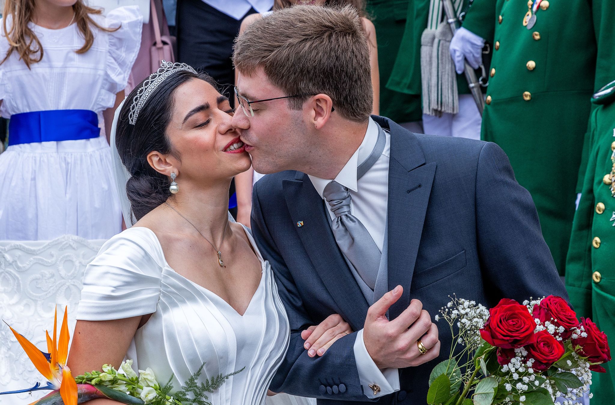 Der Erbprinz Georg Alexander Zu Mecklenburg Und Die Niederländerin Hande Macit Haben 2022 In Neustrelitz Geheiratet.