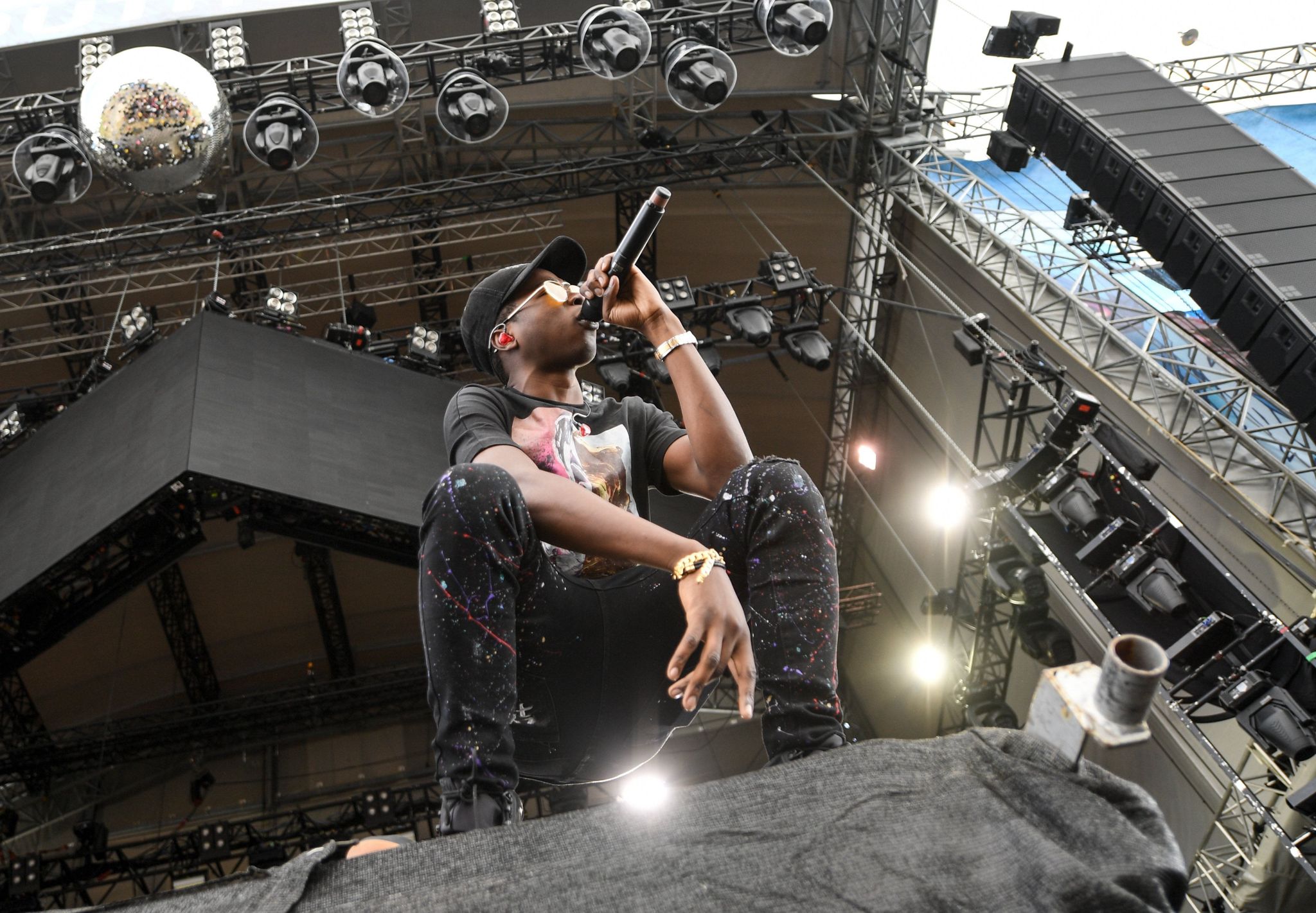 Der Rapper MHD Heißt Mit Bürgerlichem Namen Mohamed Sylla Und Gilt Als Pionier Des Afro-Trap.