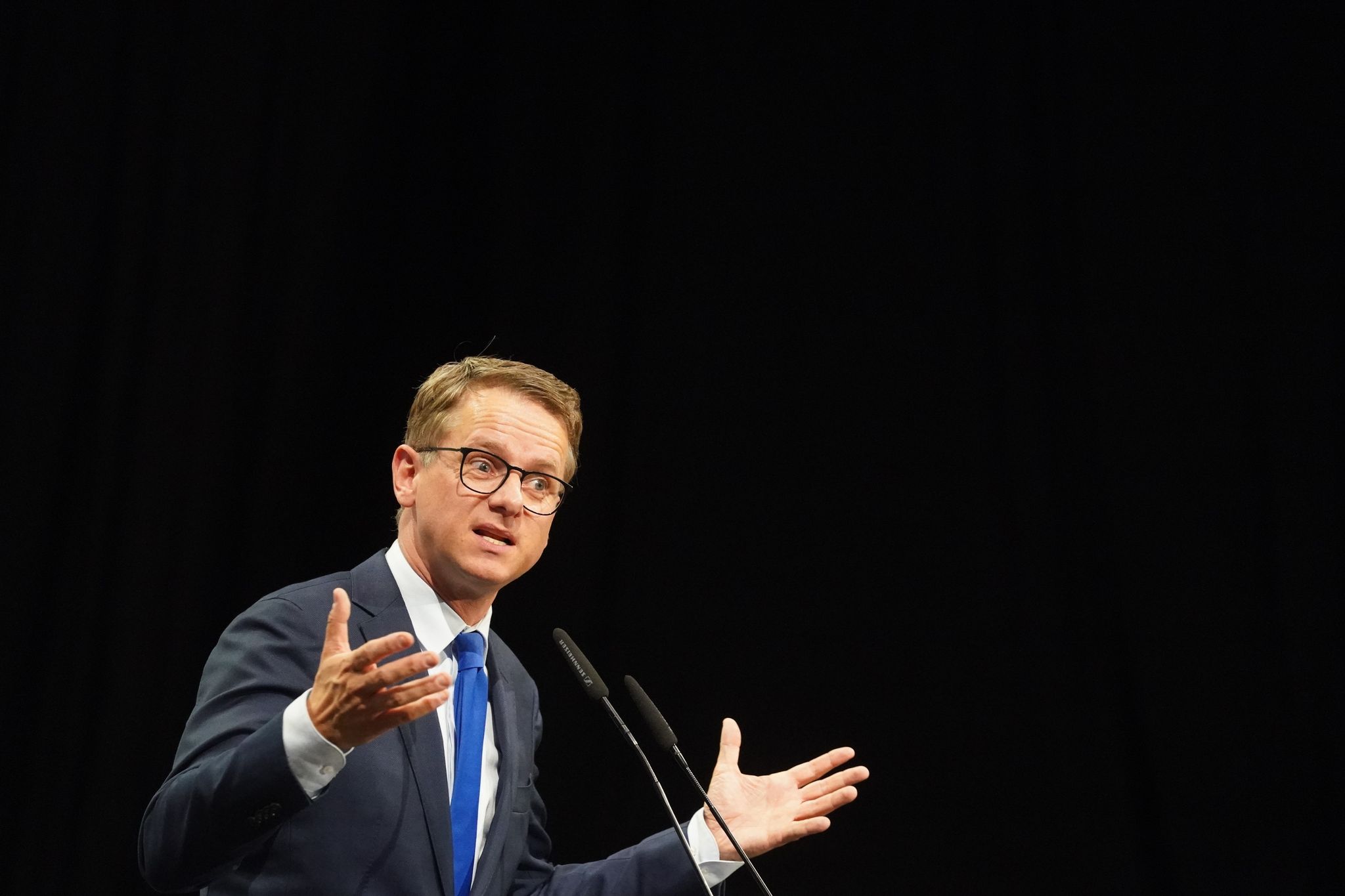 CDU-Generalsekretär Carsten Linnemann Hat Eine Neue Idee, Wie Man Dem Fachkräftemangel Entgegen Wirken Kann. Es Geht Um Rentnerinnen Und Rentner.