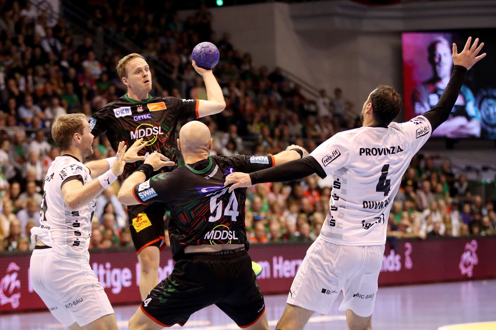 Trotz Pleitenserie: THW Kiel Hakt Titel Nicht Ab