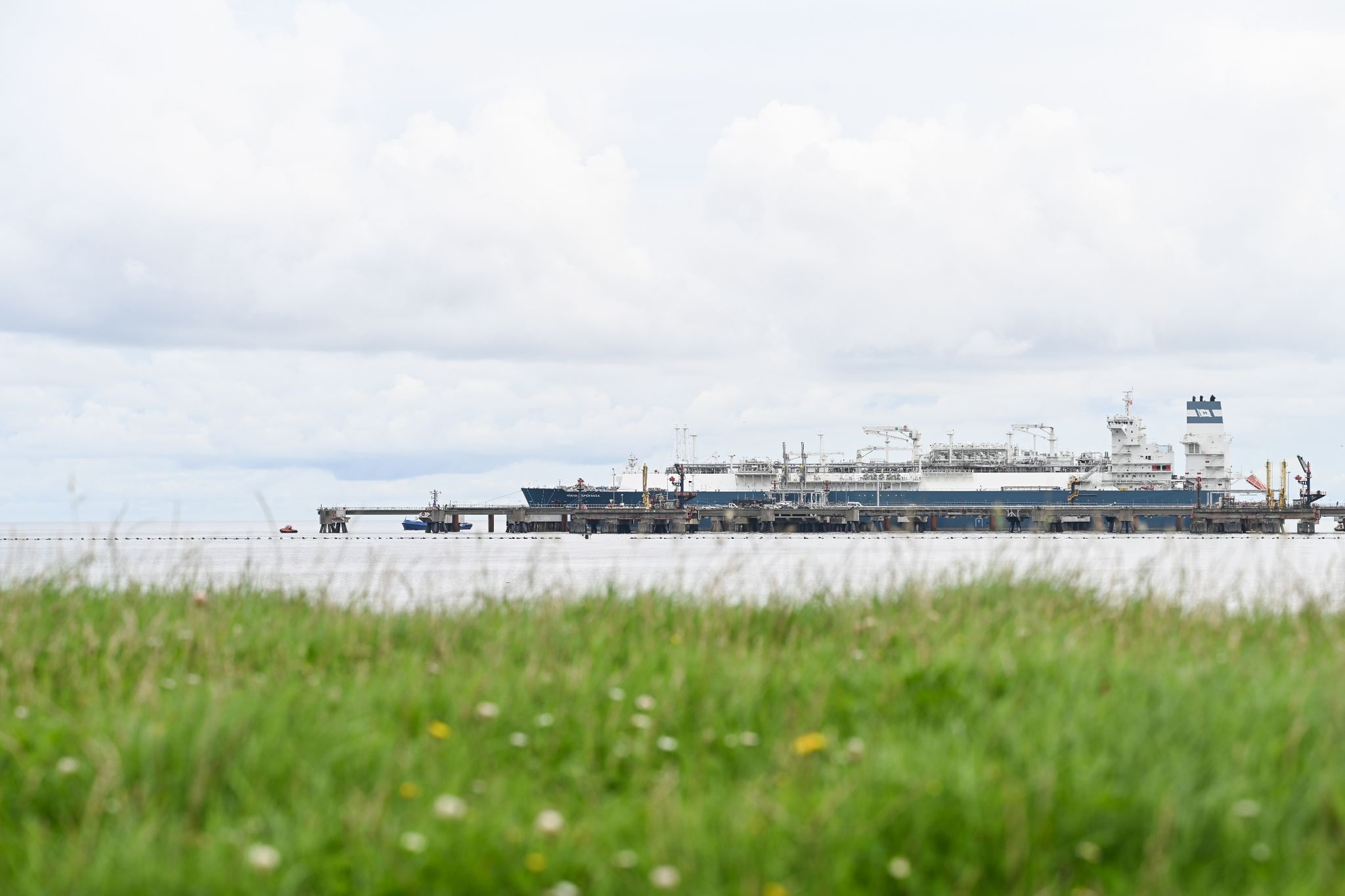 Leitung Für Zweites LNG-Terminal Fertiggestellt