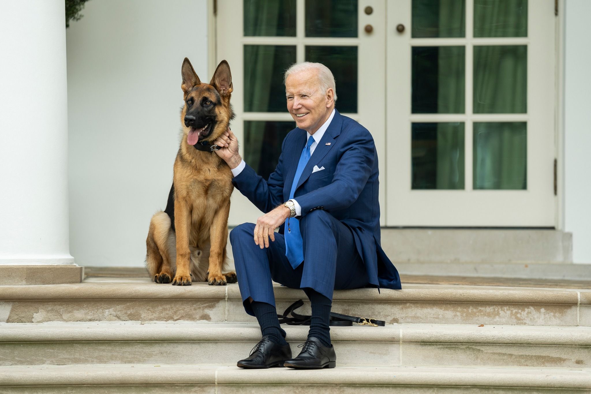 US-Präsident Joe Biden Und Sein Deutscher Schäferhund «Commander».