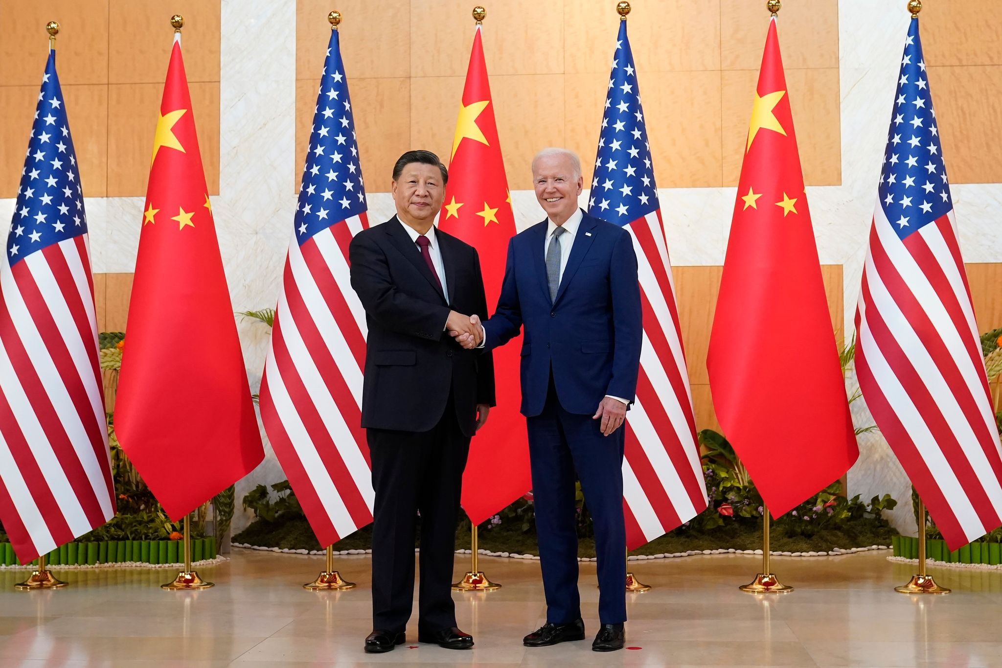 Im Vergangenen Jahr Kamen US-Präsident Joe Biden (r) Und Der Chinesische Staatschef Xi Jinping Beim G20-Gipfel Zusammen.