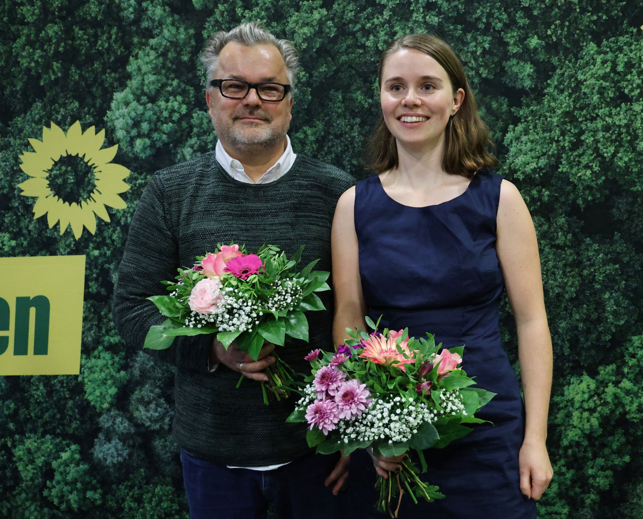 Marek Helsner (l.) Und Franziska Tell Sind Die Neu Gewählten Landesvorstandssprecher Der Bremer Grünen.