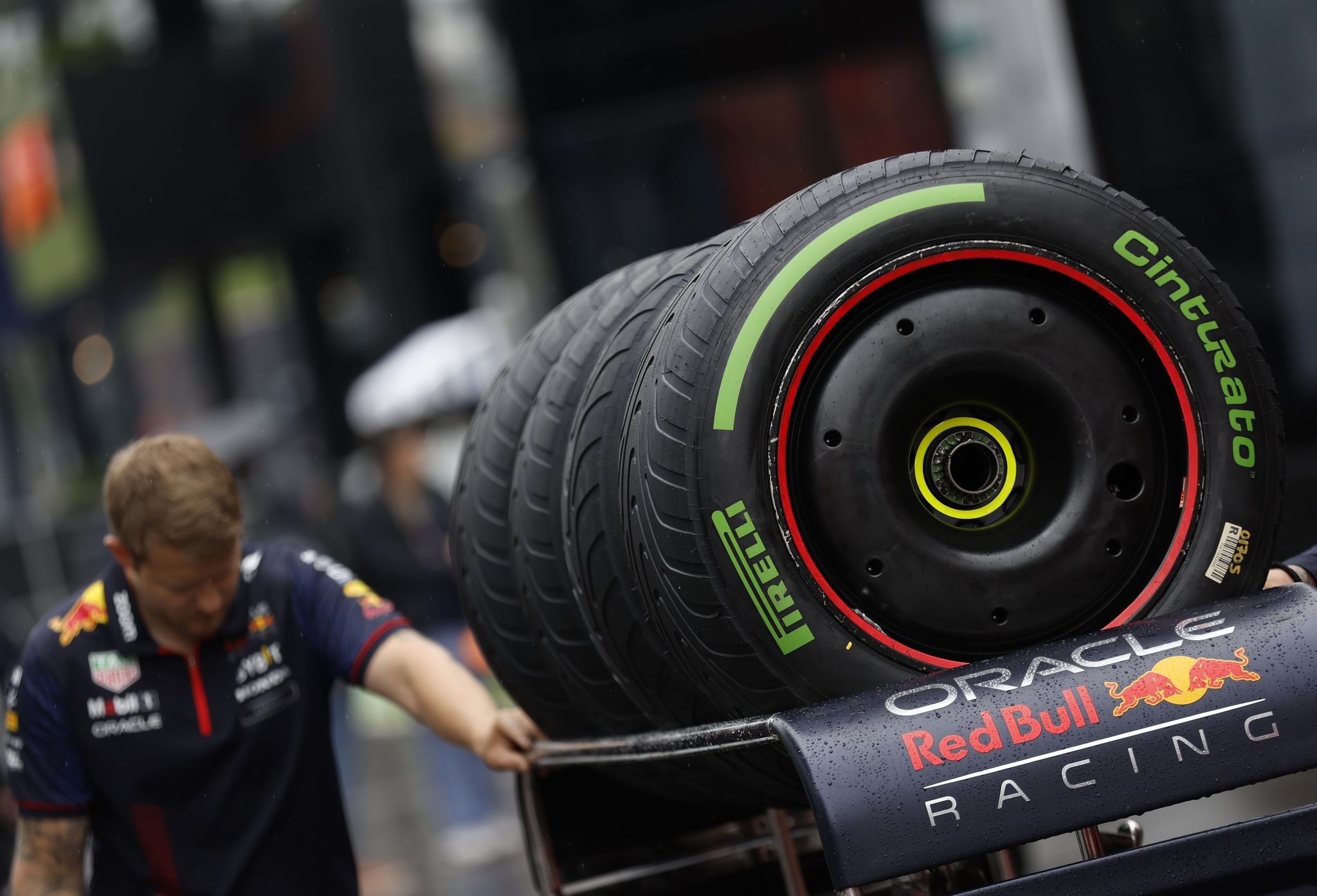 Pirelli Bleibt Bis Mindestens 2027 Alleiniger Reifenlieferant Der Formel 1.