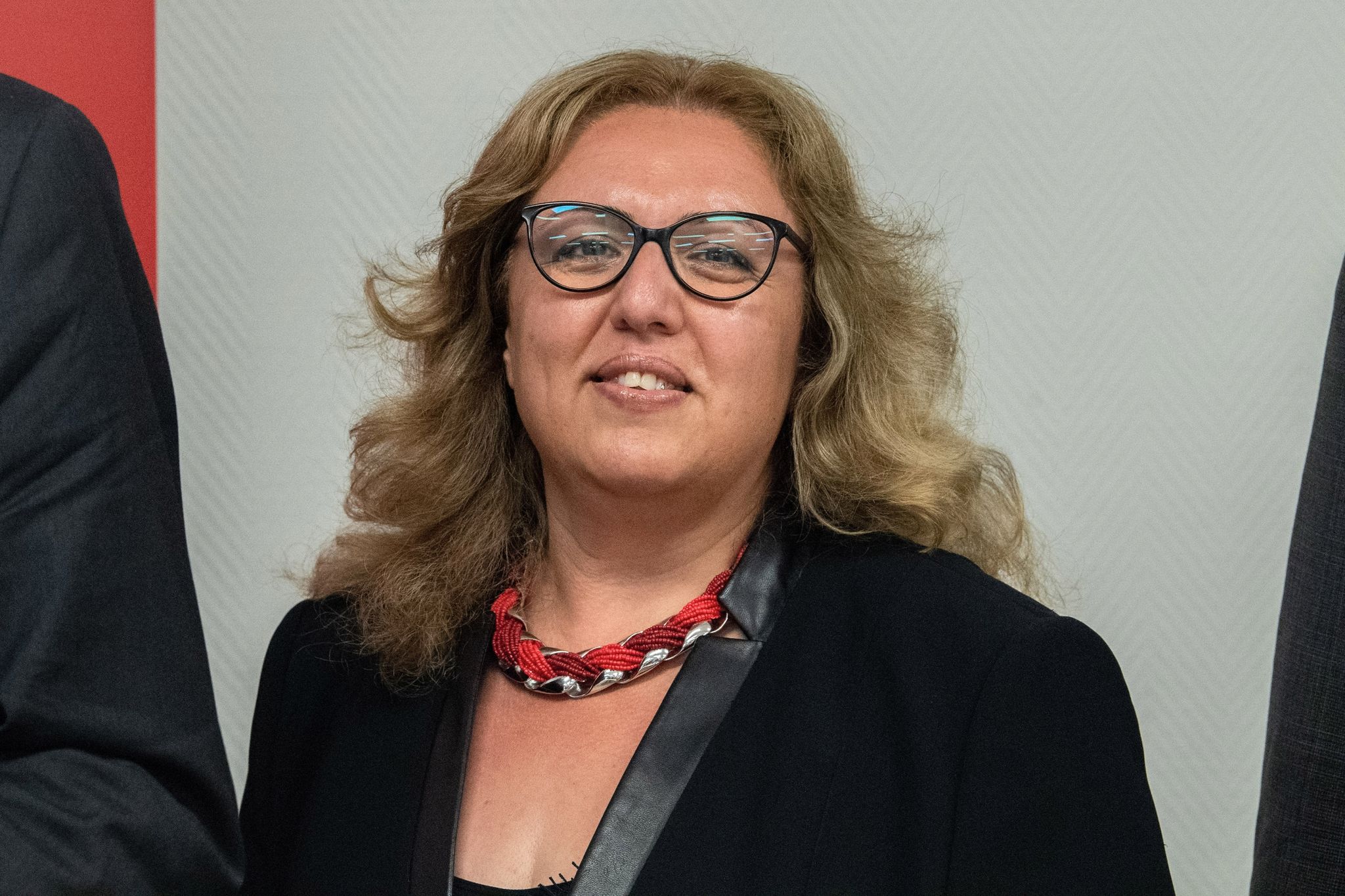 Özlem Ünsal (SPD) Wird Bei Einer Pressekonferenz Der SPD Als Kandidatin Für Das Amt Der Senatorin Für Bau, Verkehr Und Stadtentwicklung Vorgestellt.
