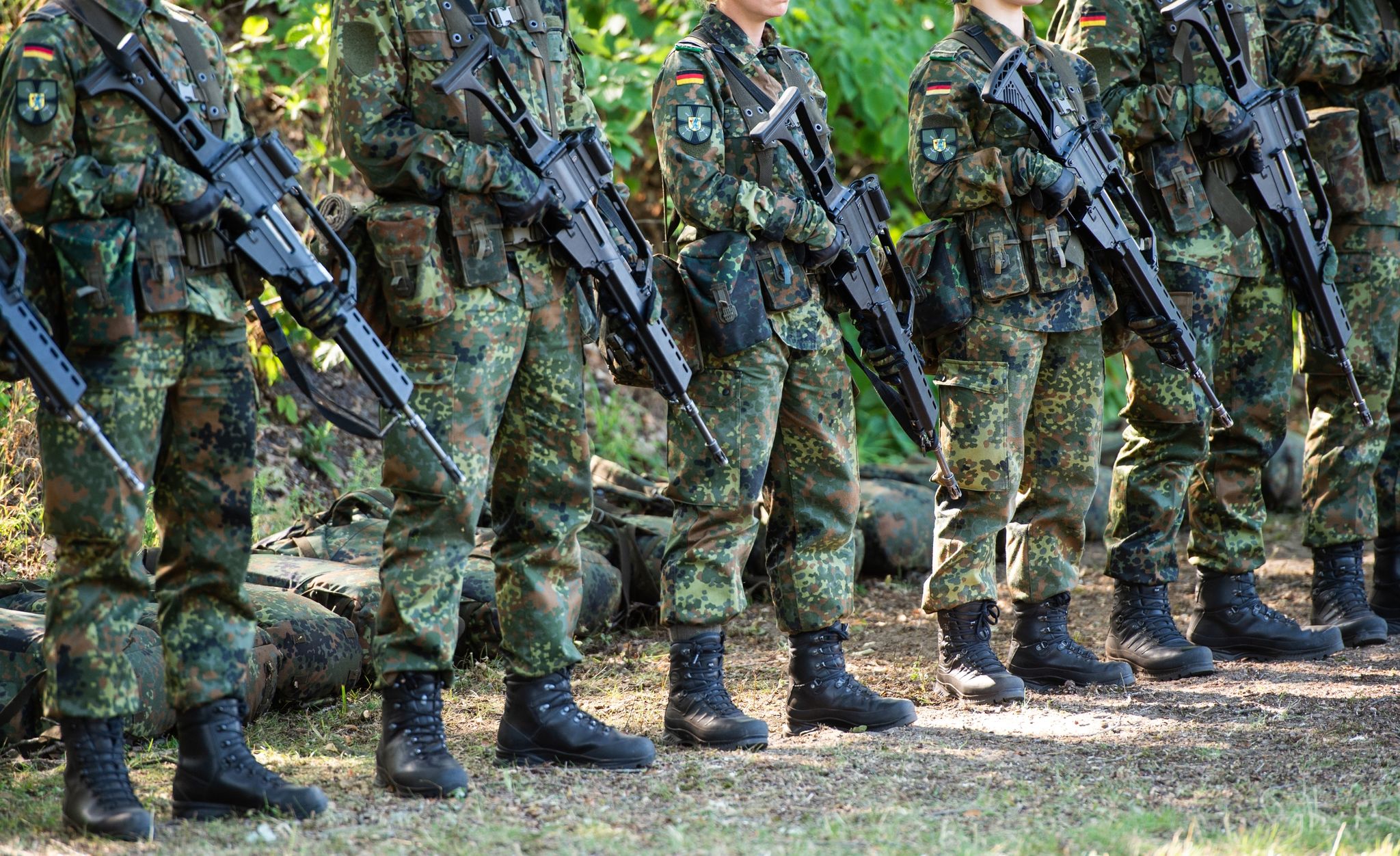Deutschland Sagt 35.000 Soldaten Für Eine Neue Nato-Strategie Zu.