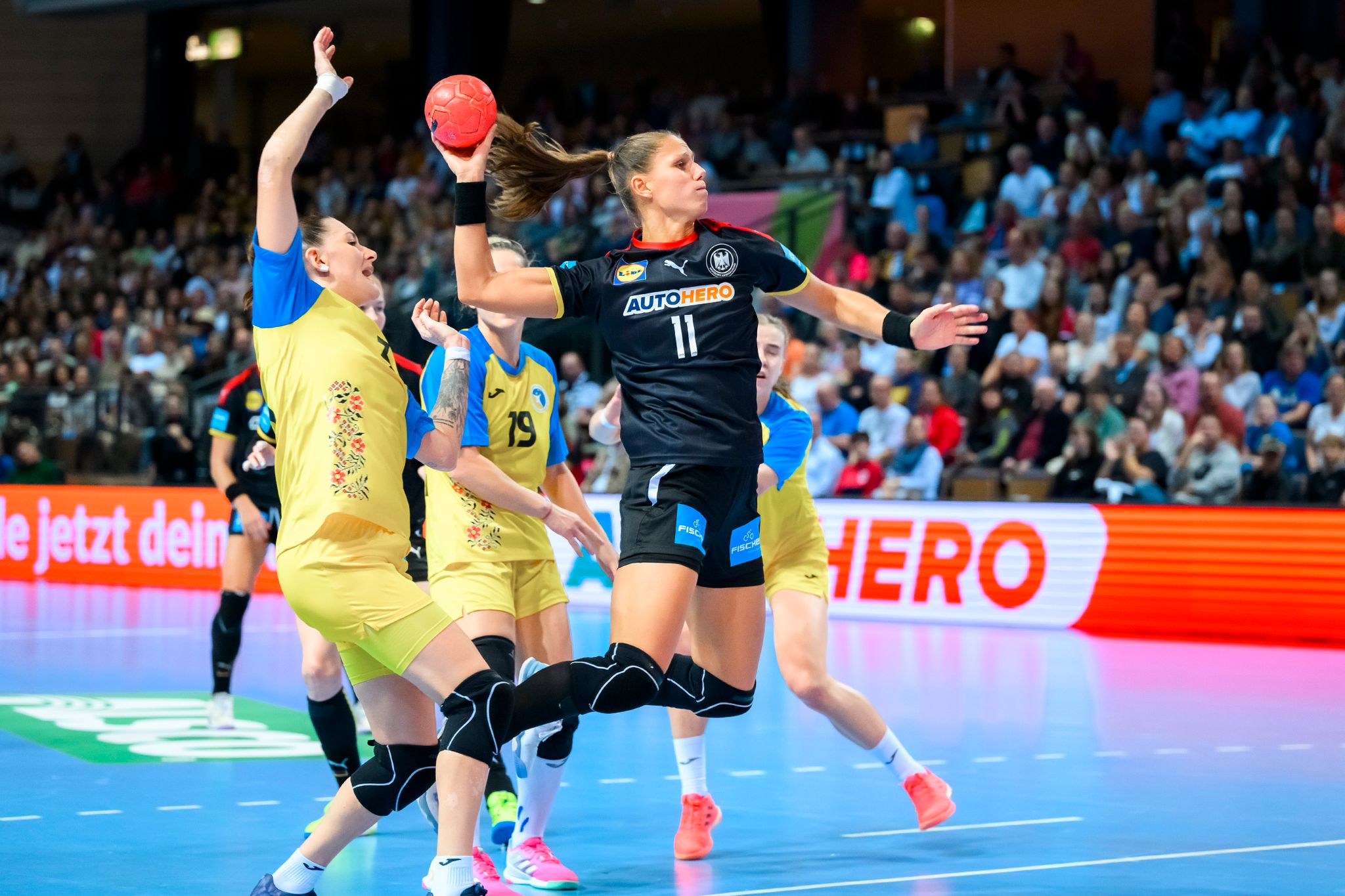 Absolvierte Gegen Die Ukraine Ihr 100. Länderspiel: Xenia Smits.
