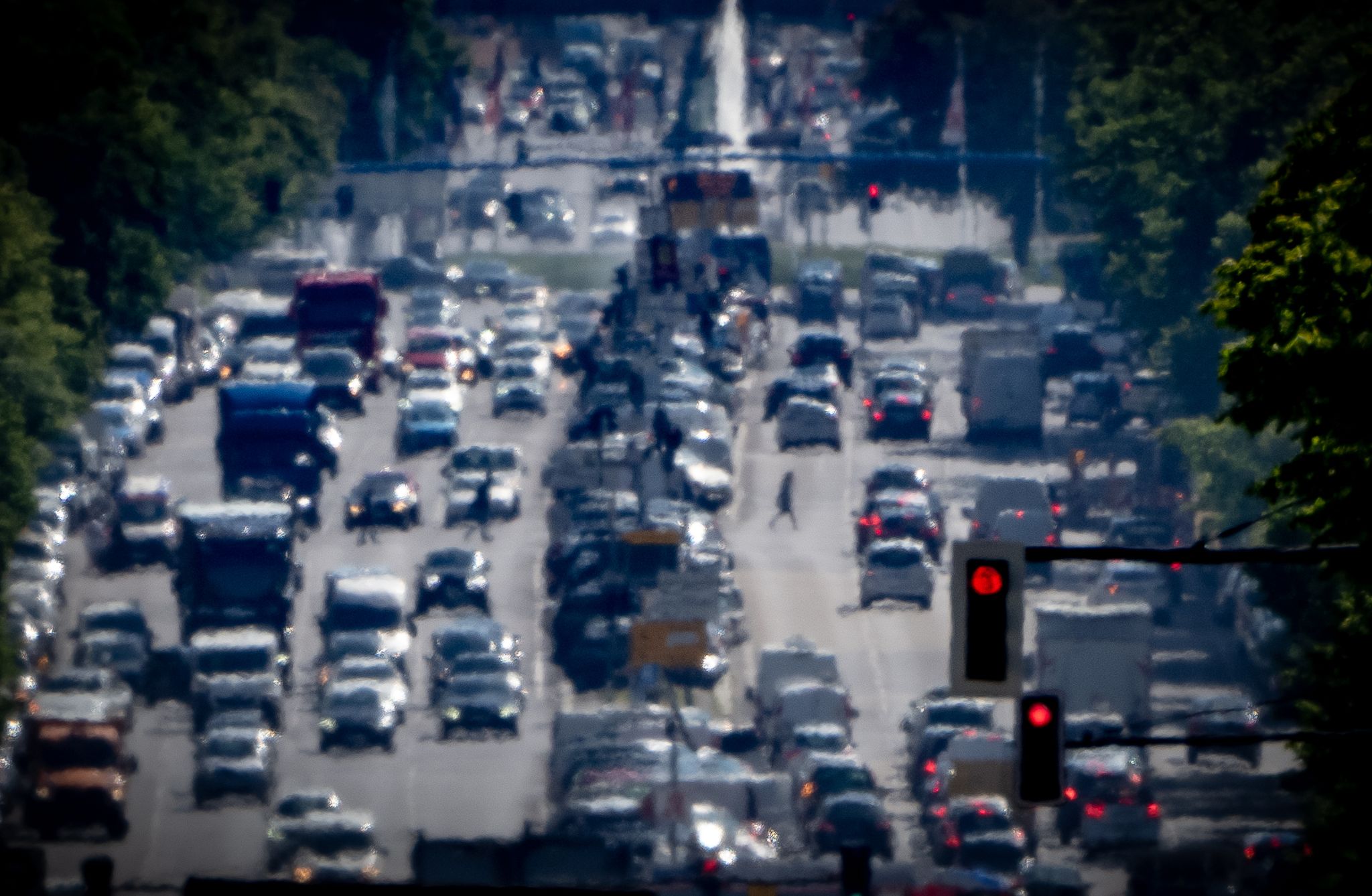 Tausende Autos Stecken In Einem Stau Fest.