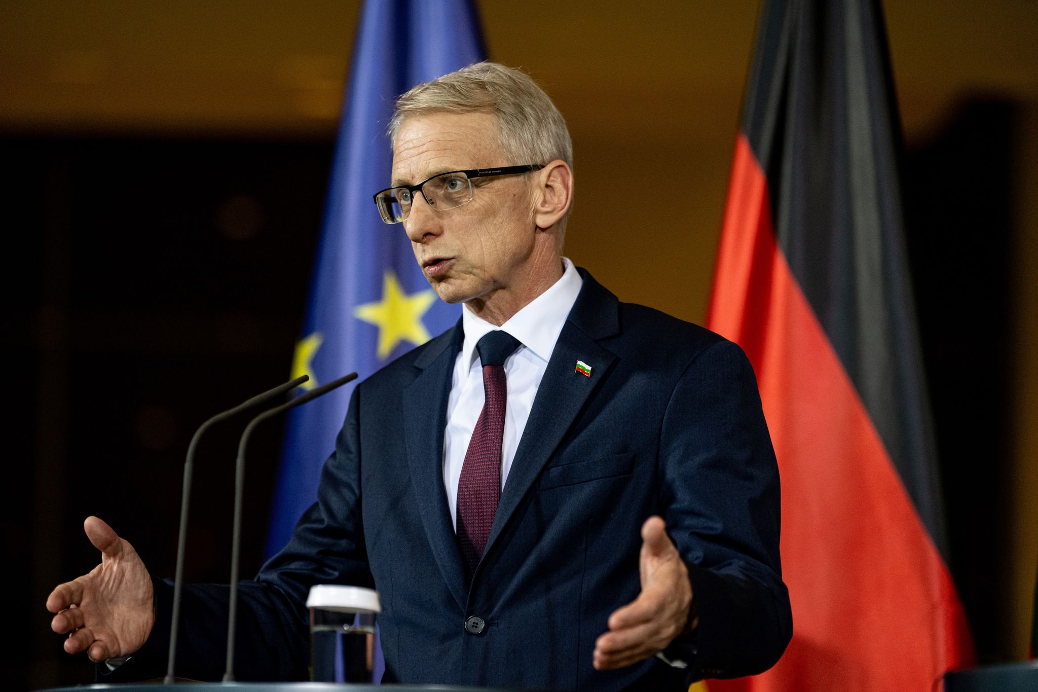 Die Bulgarische Regierung Hat Ein Misstrauensvotum überstanden.
