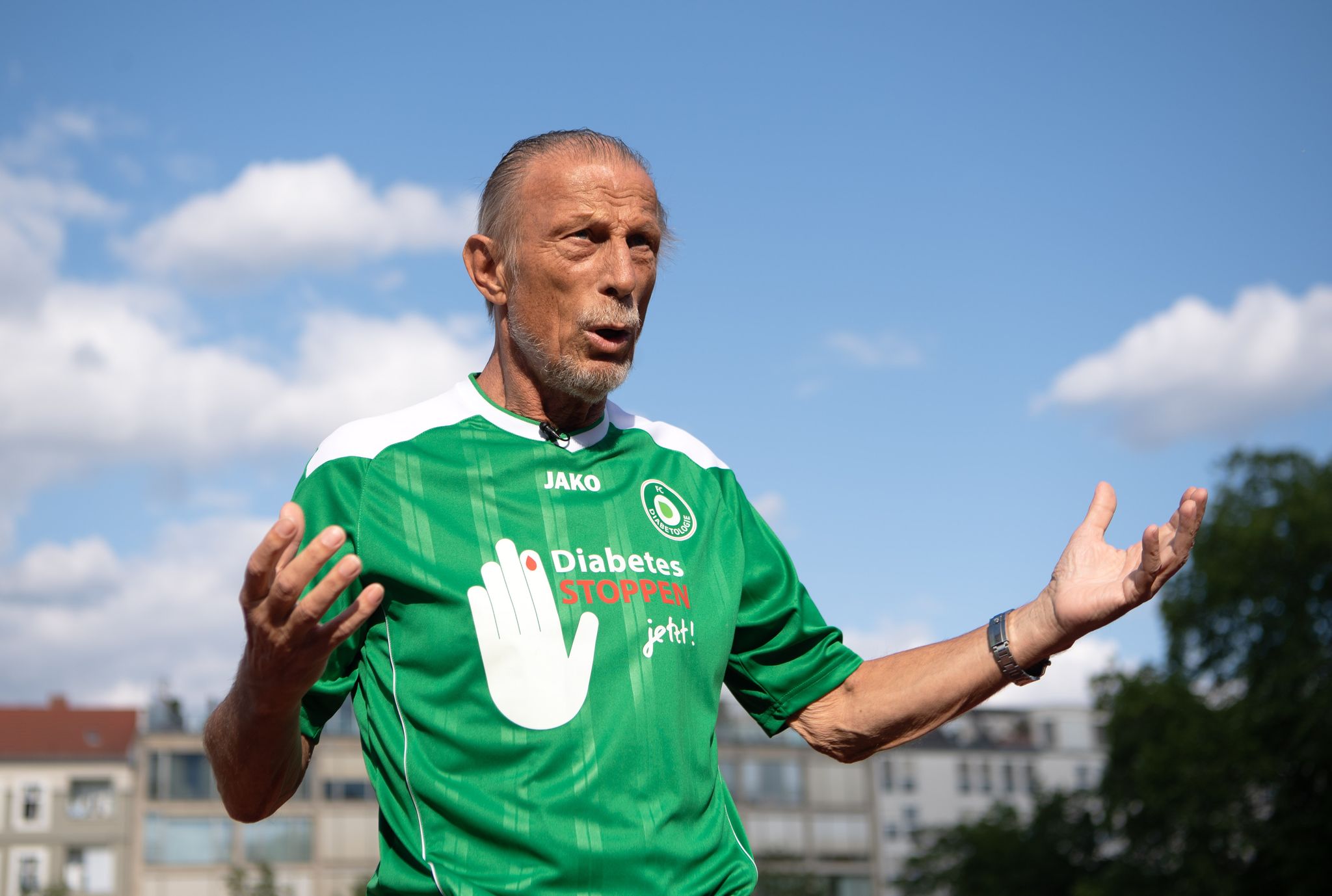 Christoph Daum Feiert Am 24. Oktober Seinen 70. Geburtstag.