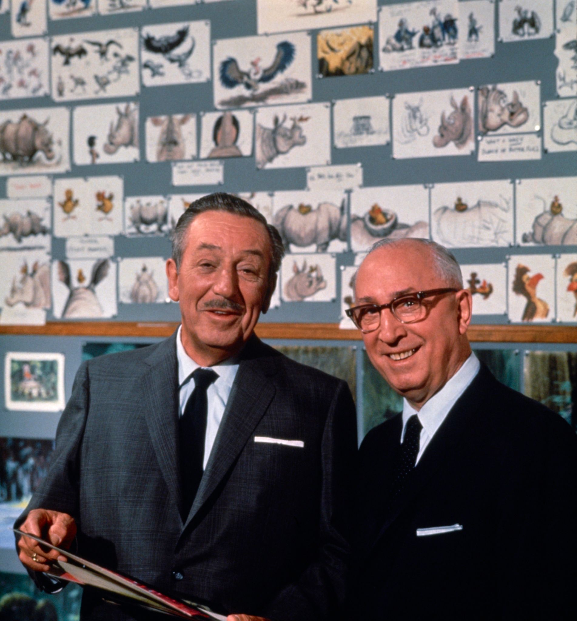 Walt (l) Und Roy Disney Im Jahr 1967.