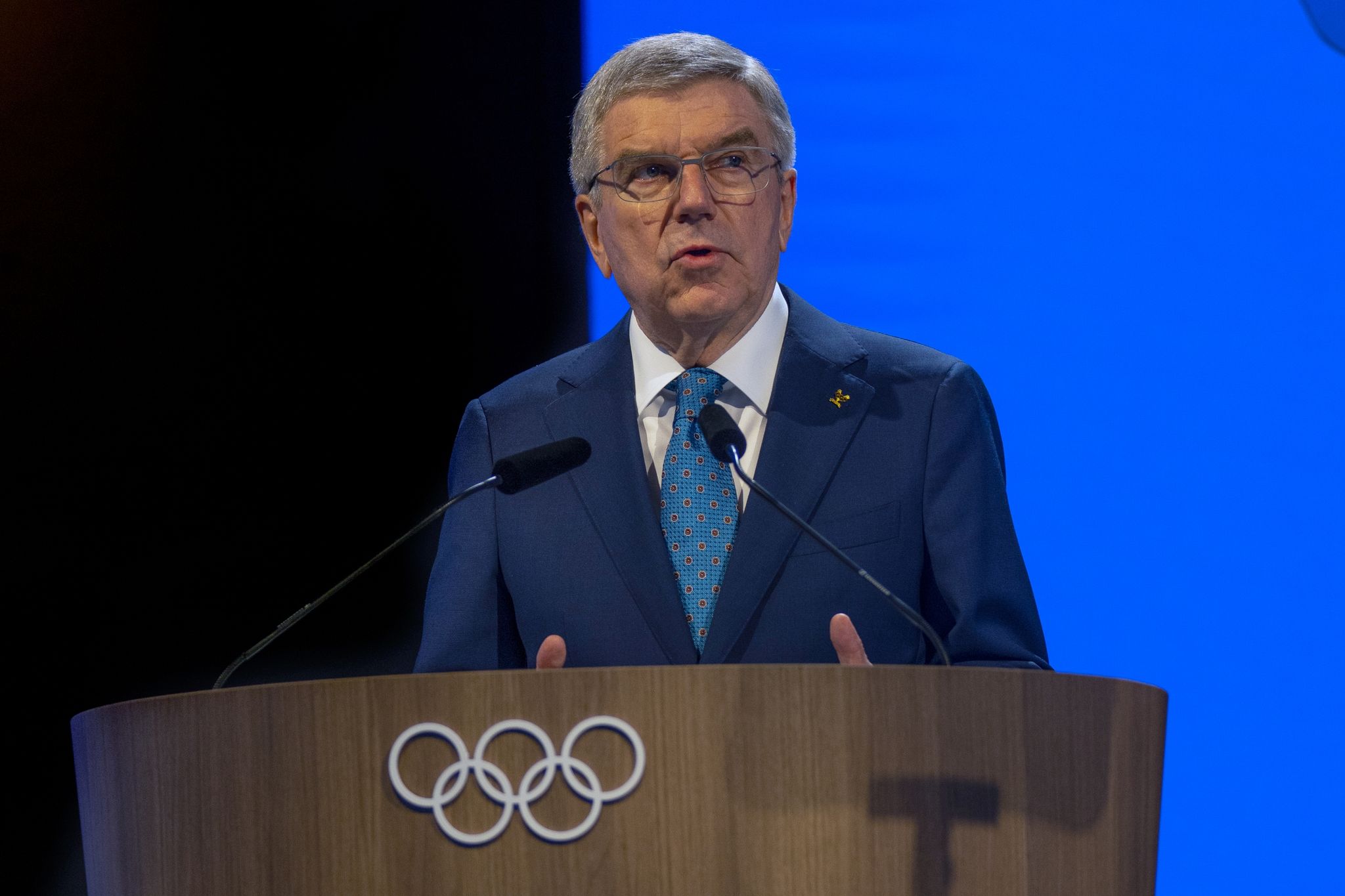 Bei Der IOC-Generalversammlung In Mumbai Wurde über Die Amtszeit Von Thomas Bach Debattiert.