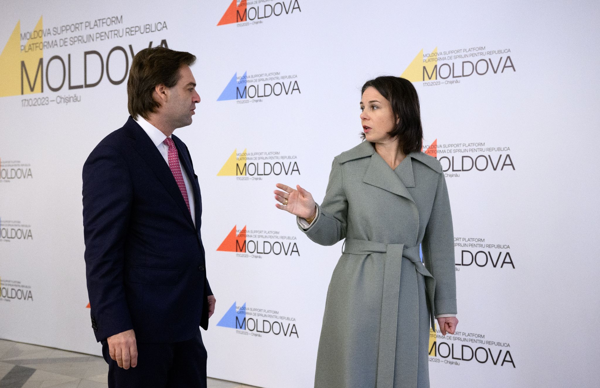 Außenministerin Annalena Baerbock Und Ihr Amtskollege Aus Der Republik Moldau, Nicu Popescu, Bei Der Konferenz Der Moldau-Unterstützungsplattform Im Palast Der Republik In Chisinau.